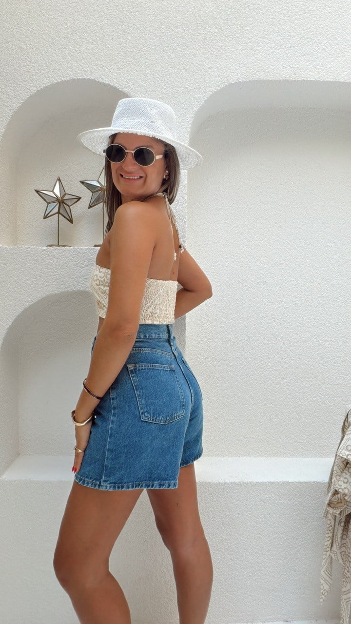 Nişantaşı Butik YÜKSEK BEL KLASİK MAVİ MOM JEAN  ŞORT