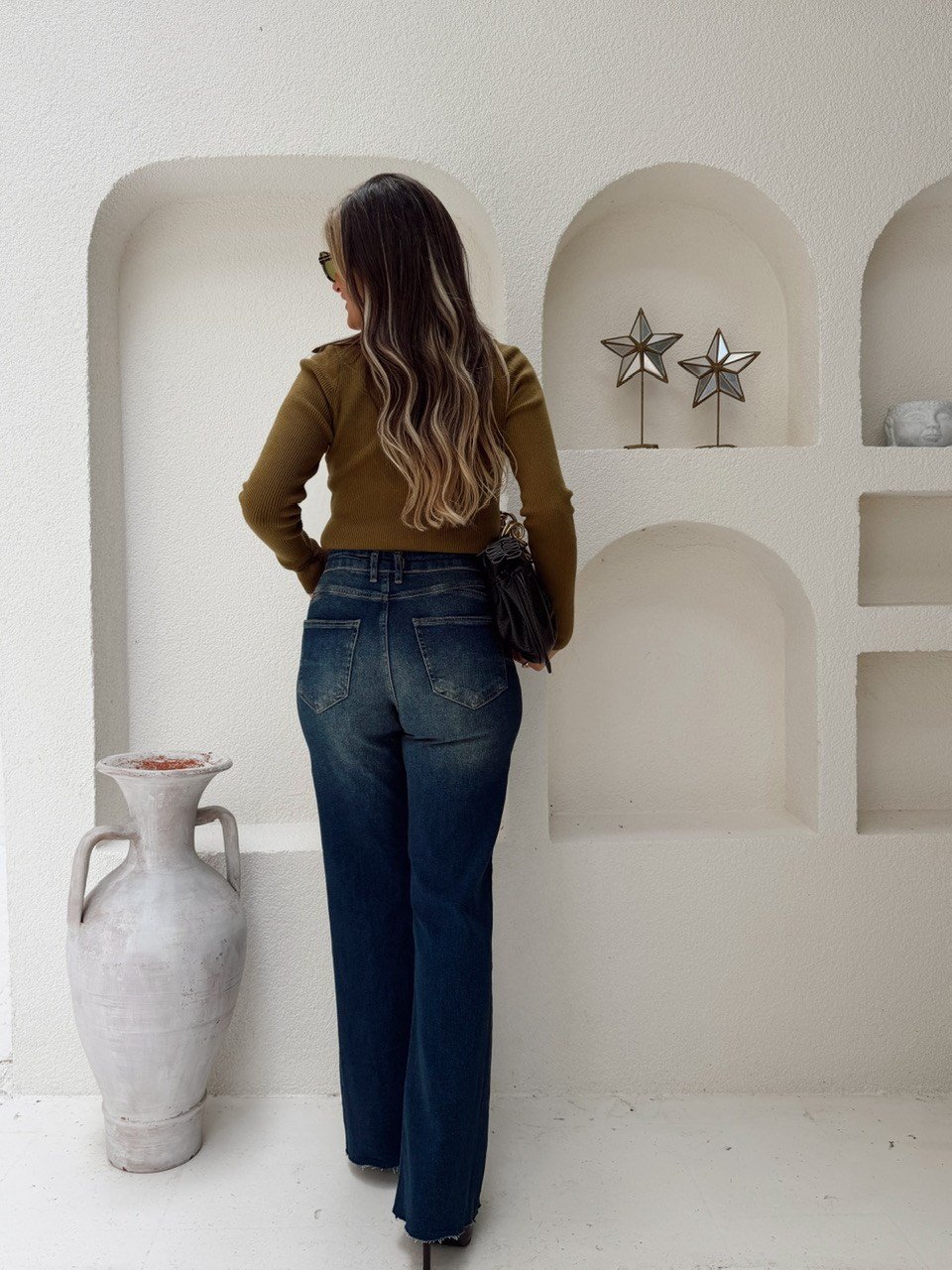 Nişantaşı Butik YÜKSEK BEL LİKRALI PUSH UP ESKİTME YIKAMALI JEAN