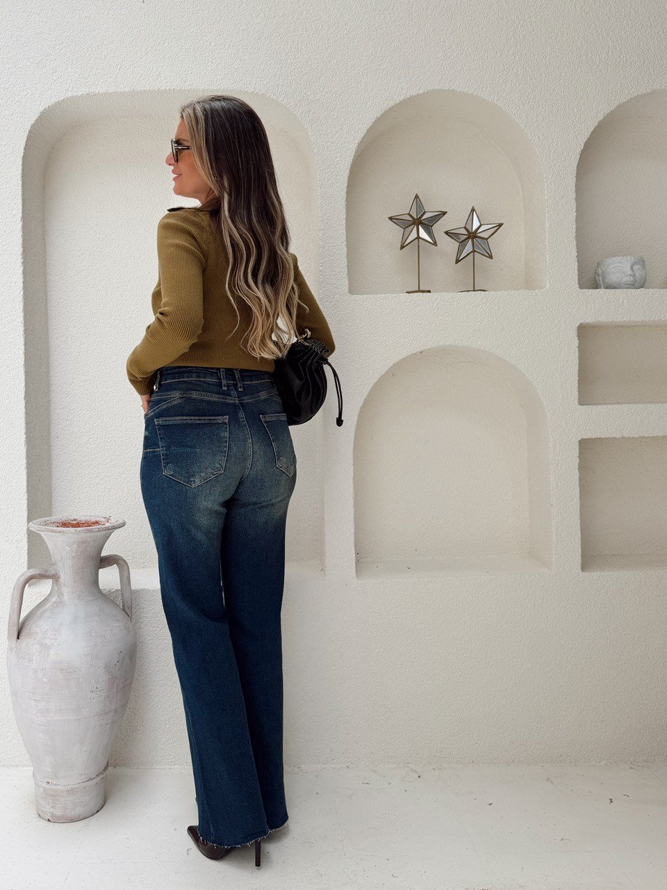 Nişantaşı Butik YÜKSEK BEL LİKRALI PUSH UP ESKİTME YIKAMALI JEAN