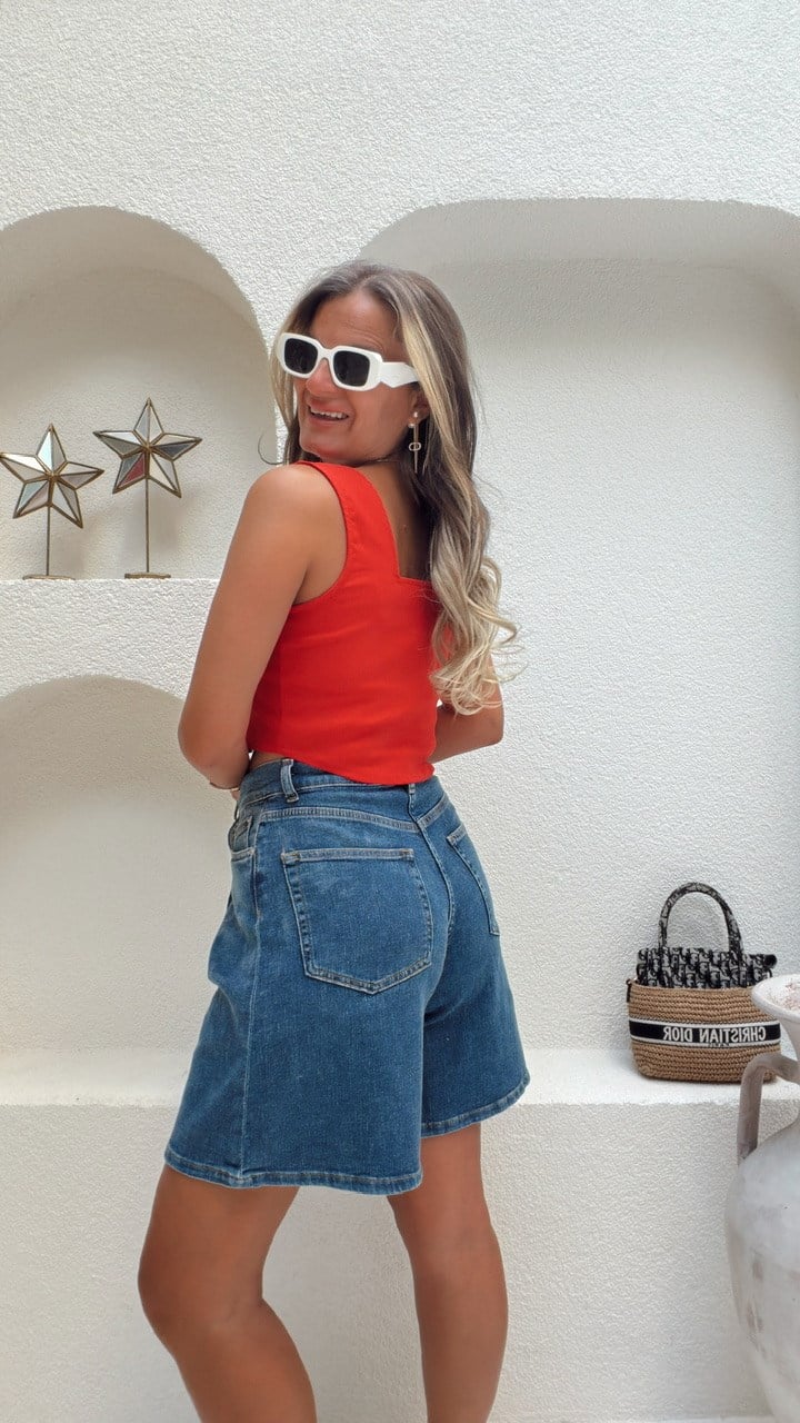 Nişantaşı Butik YÜKSEK BEL TEK PİLE BERMUD JEAN  ŞORT