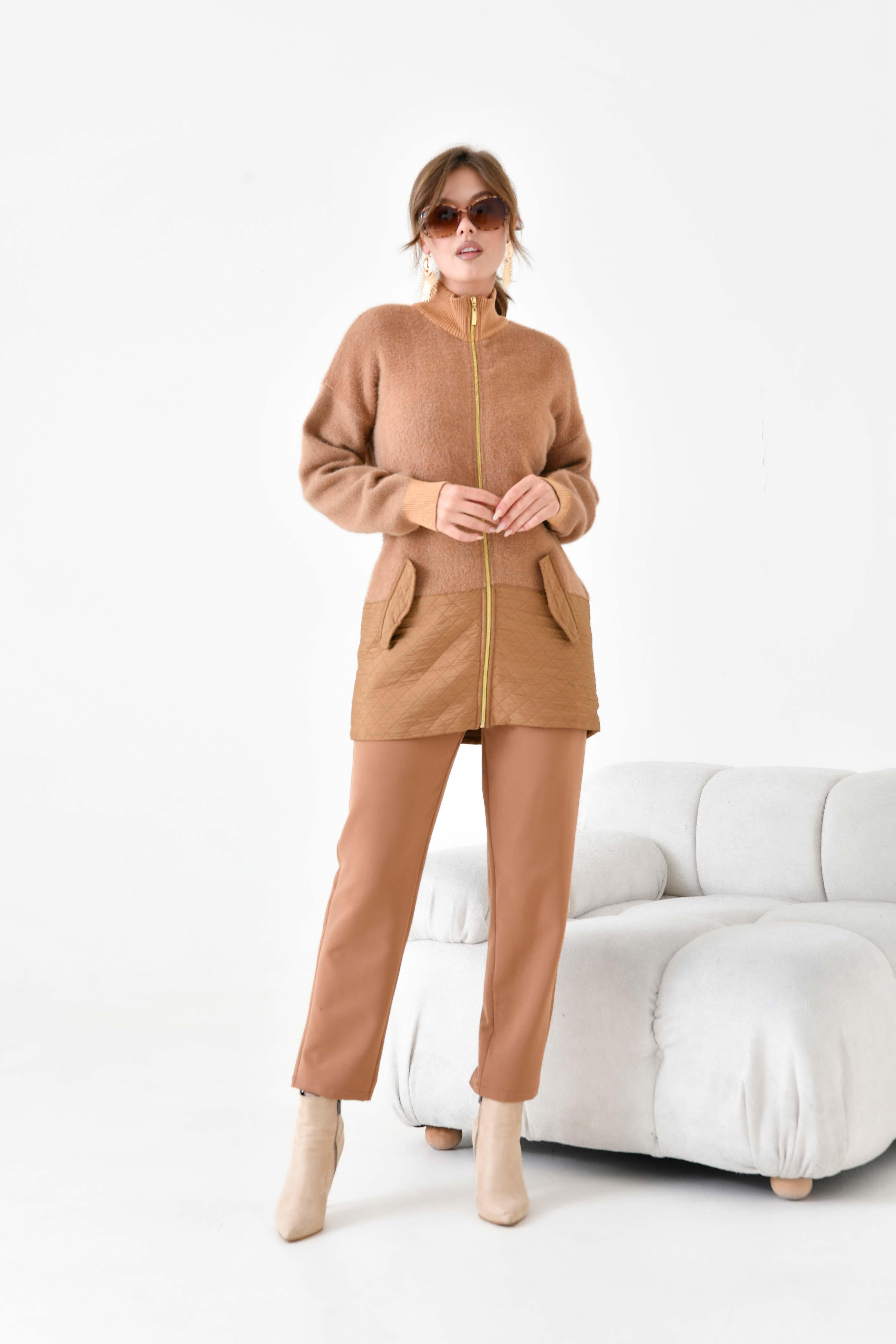 Ftz Kadın Kapitone Detaylı Kısa Kap Bisküvi 20875