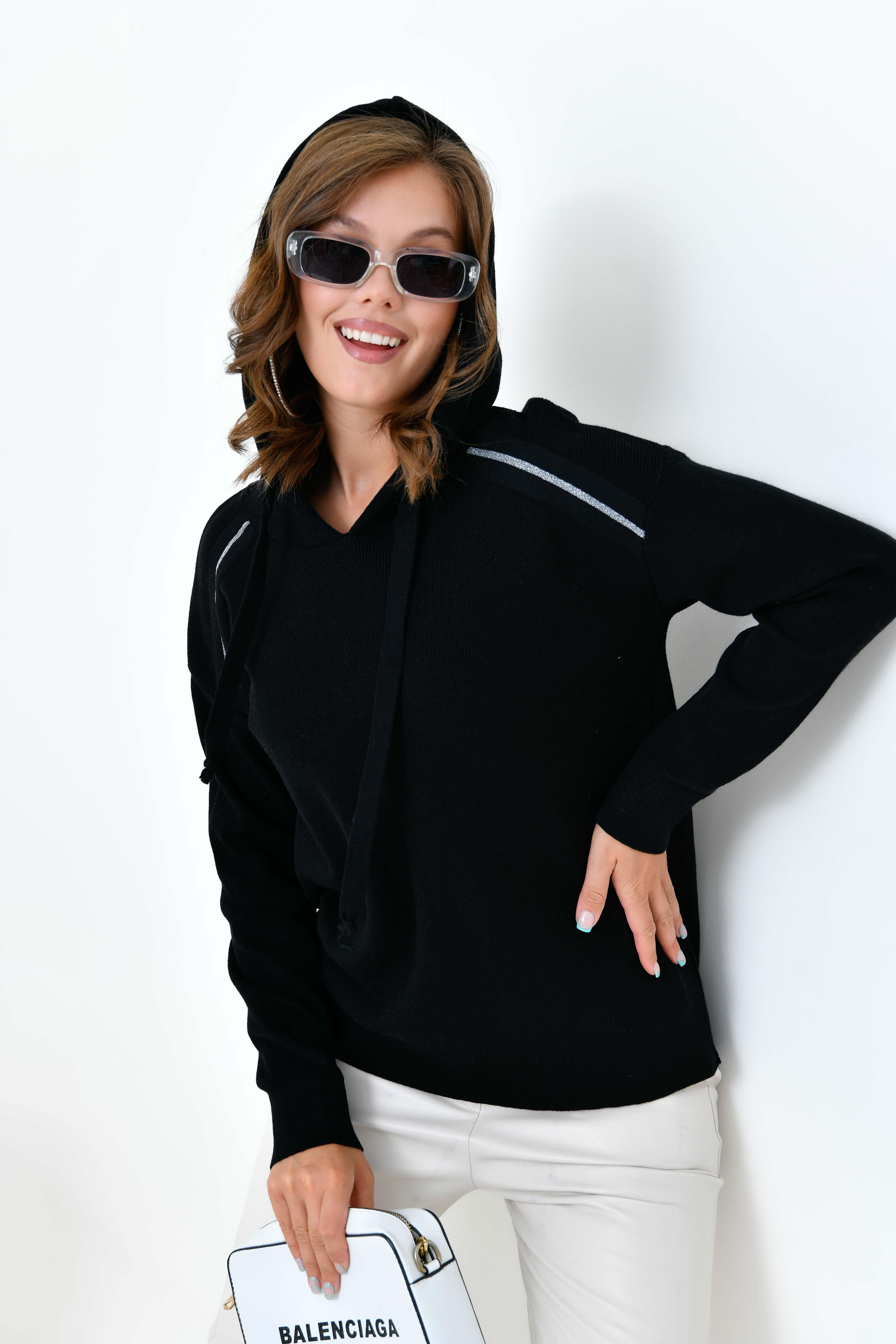 Ftz Kadın Kapüşonlu Kazak Siyah 20753