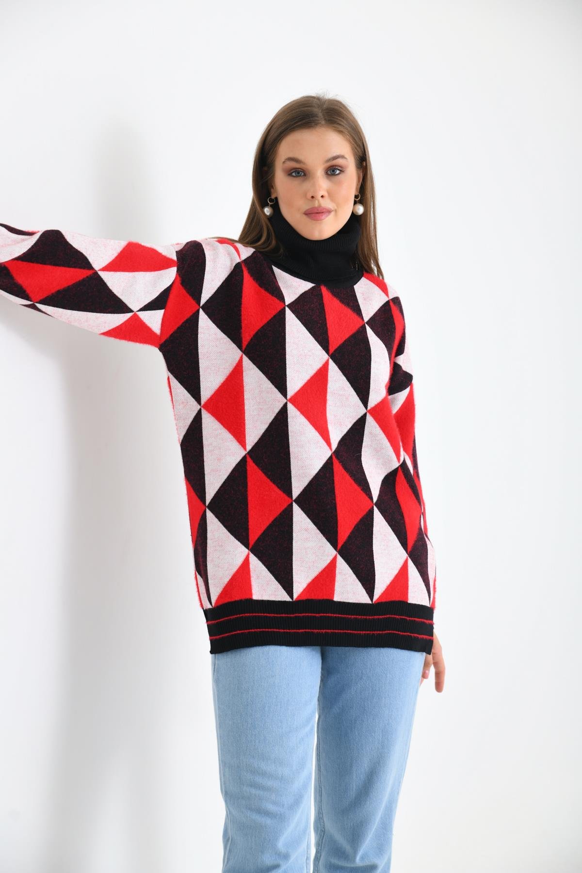 FTZ Women Kadın Degaje Yaka Üçgen Detay Kazak  Siyah 20054