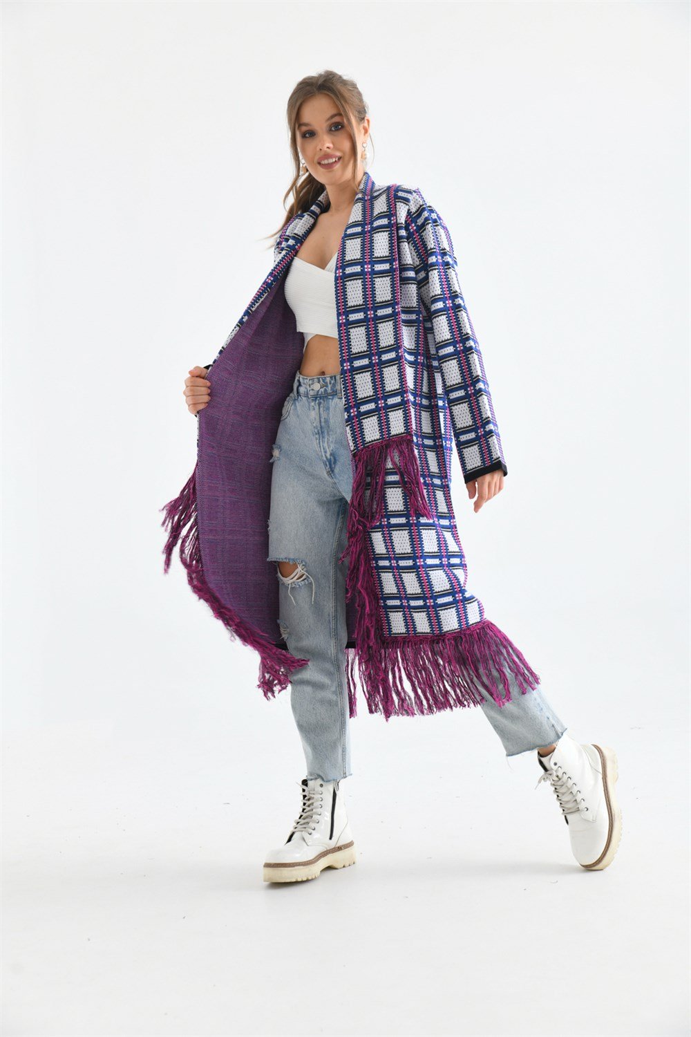 Püskül Detaylı Giy-Çık SİYAH