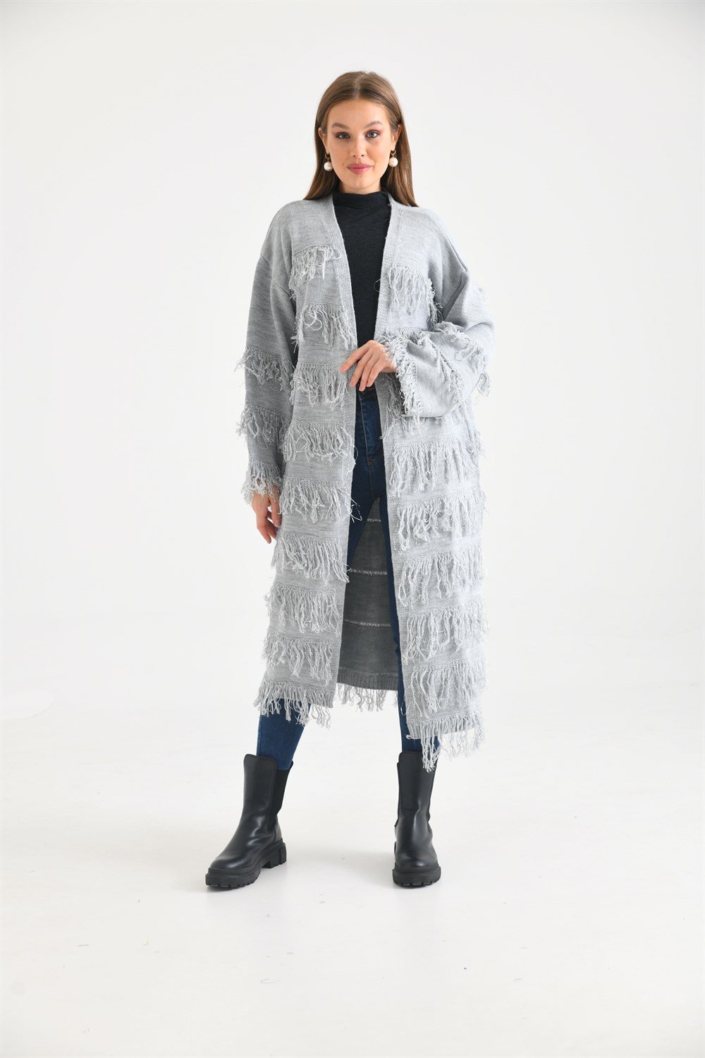 Püskül Detaylı Uzun Kap GRİ