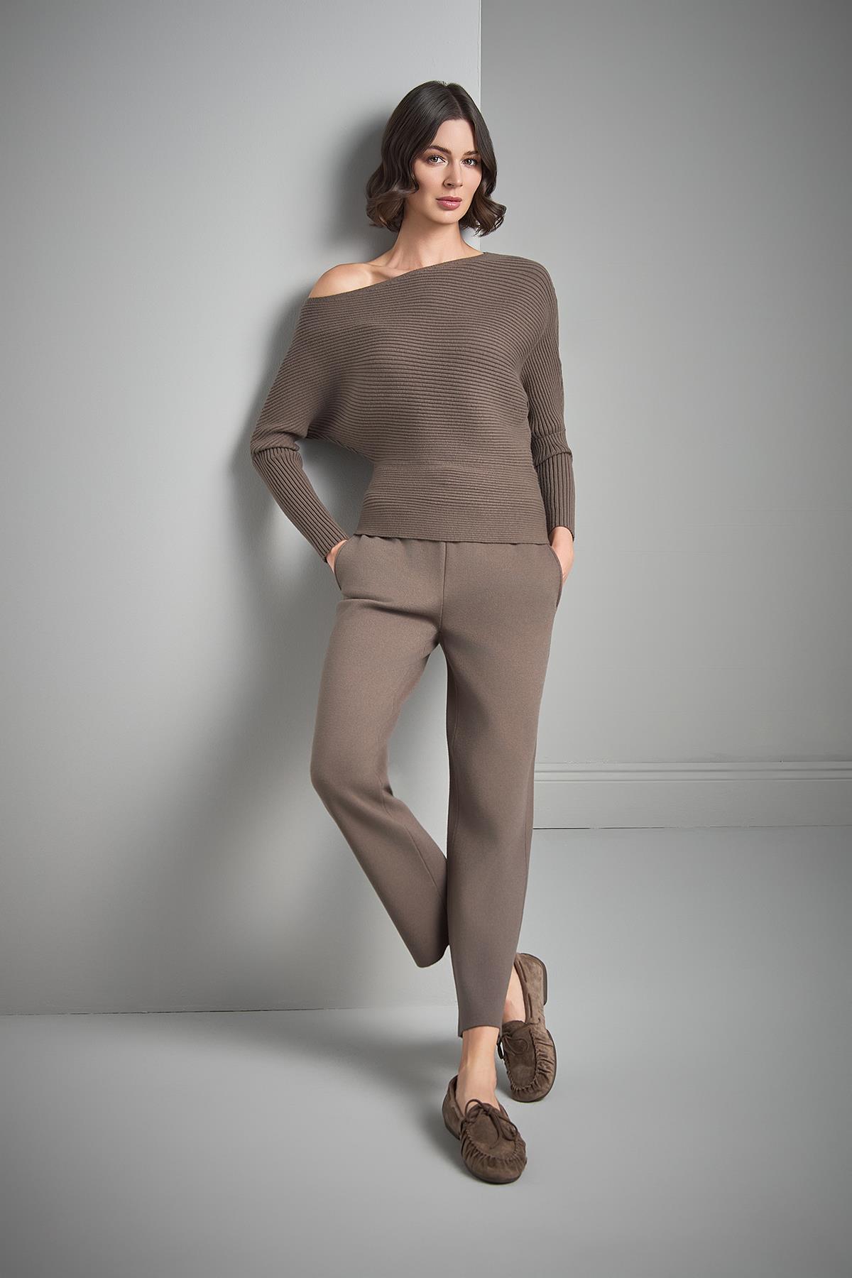 Beli Kordonlu Cepli Triko Pantolon