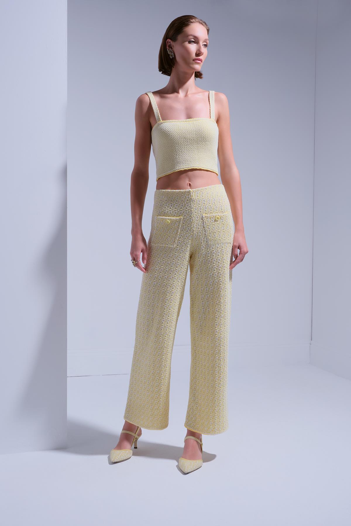 Çıkarılabilir Askılı Sarı Crop Top