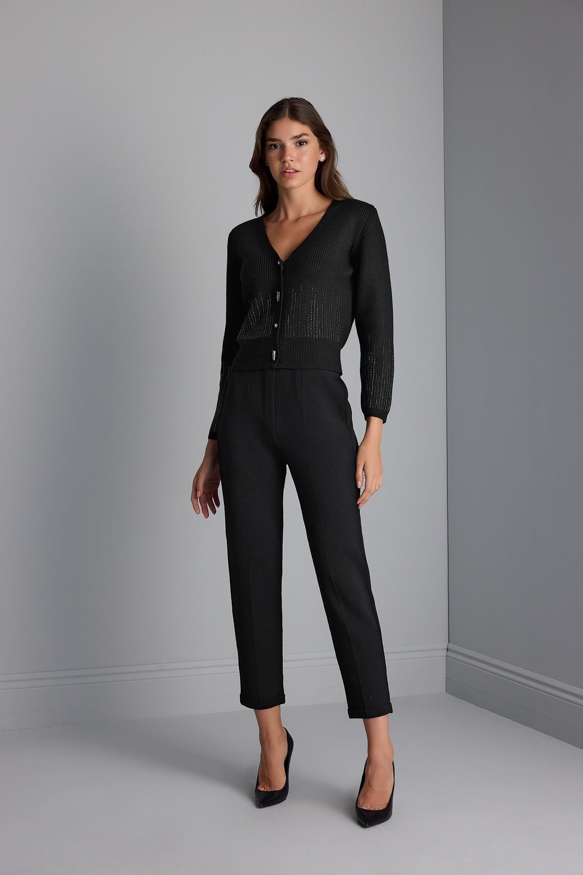 Dikiş Detaylı Duble Paça Siyah Triko Pantolon