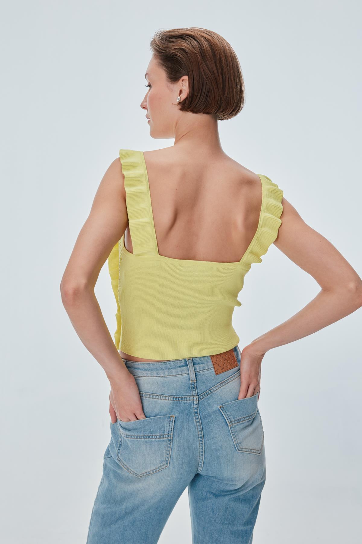 Fırfır Detaylı Sarı Crop Top