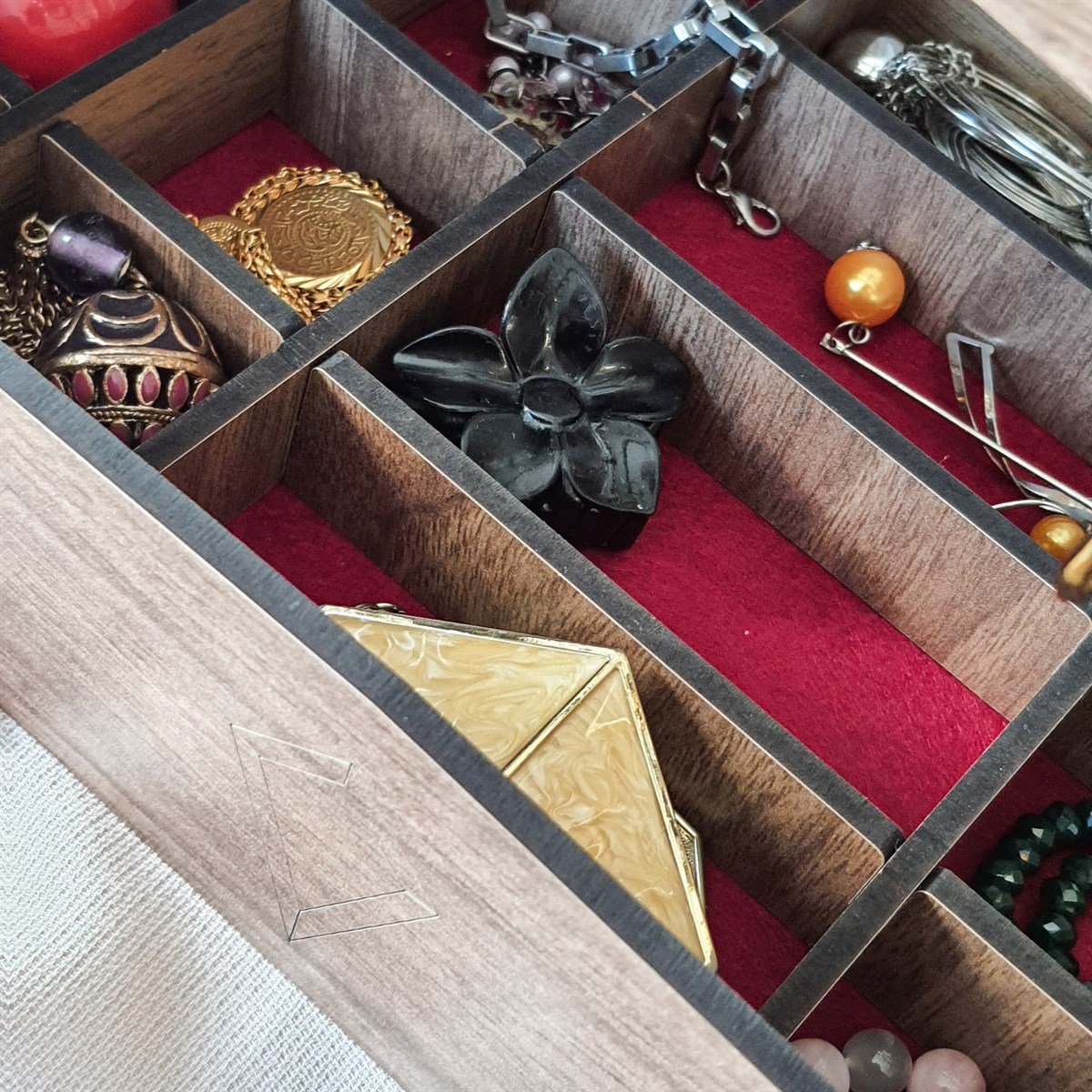 Diamond Small Organizer Kozmetik Makyaj Kolye Küpe Yüzük Takı Kutusu Düzenleyici (Ceviz)