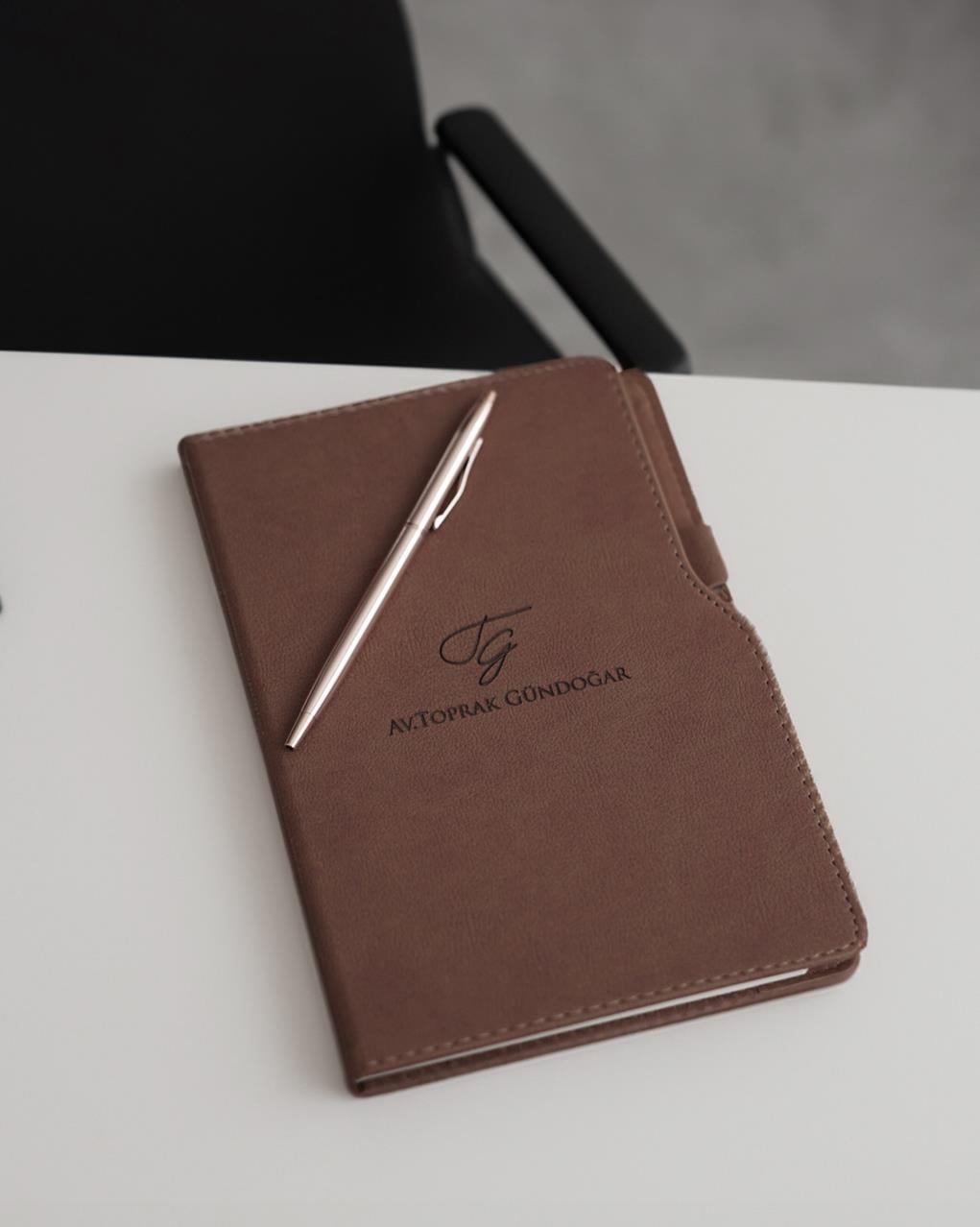 Black Royal Kişiselleştiribilir Logolu Klasik Termo Deri Defter - 6479