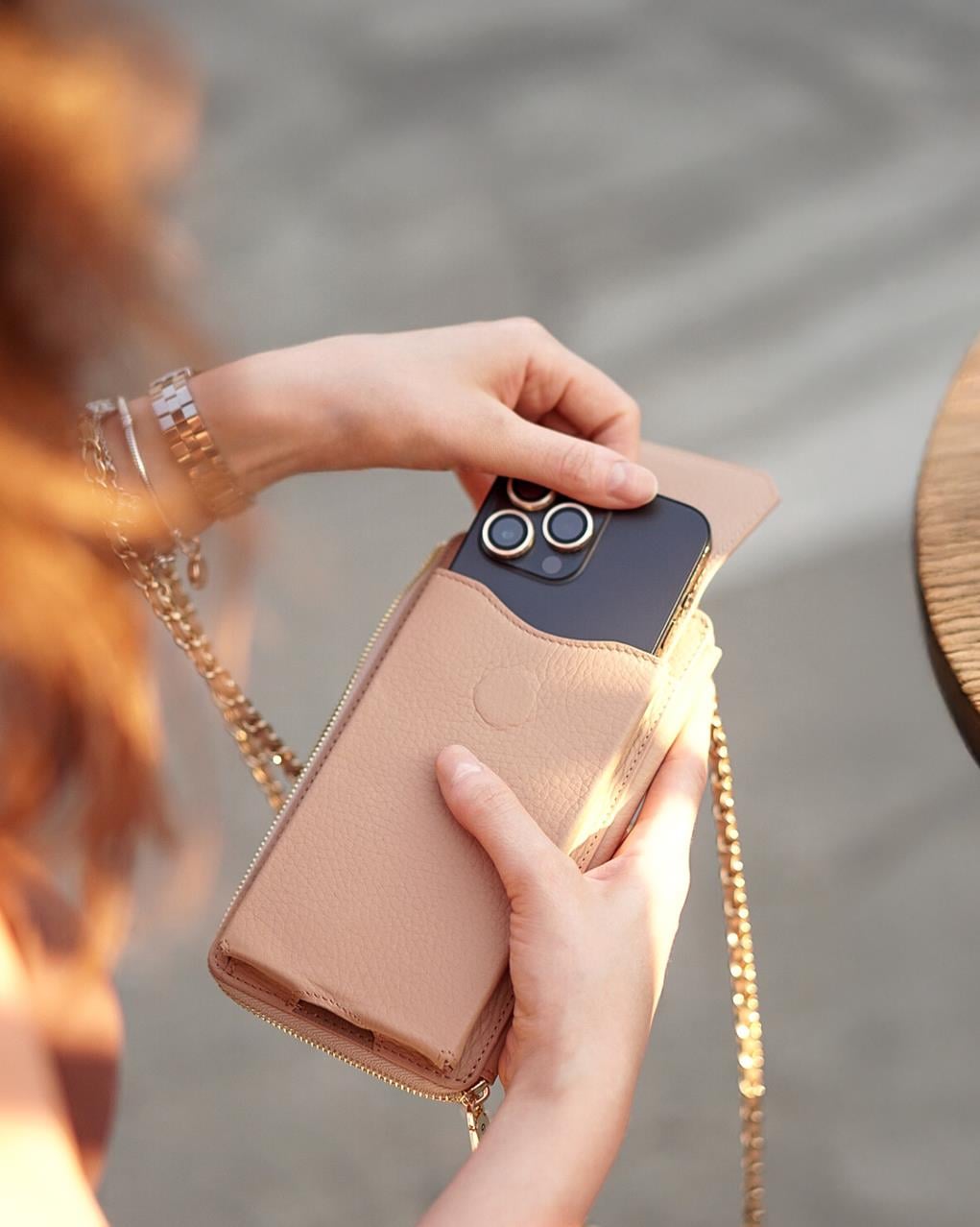 Kadın Çapraz Askılı Telefon Bölmeli Çanta – Hakiki Deri