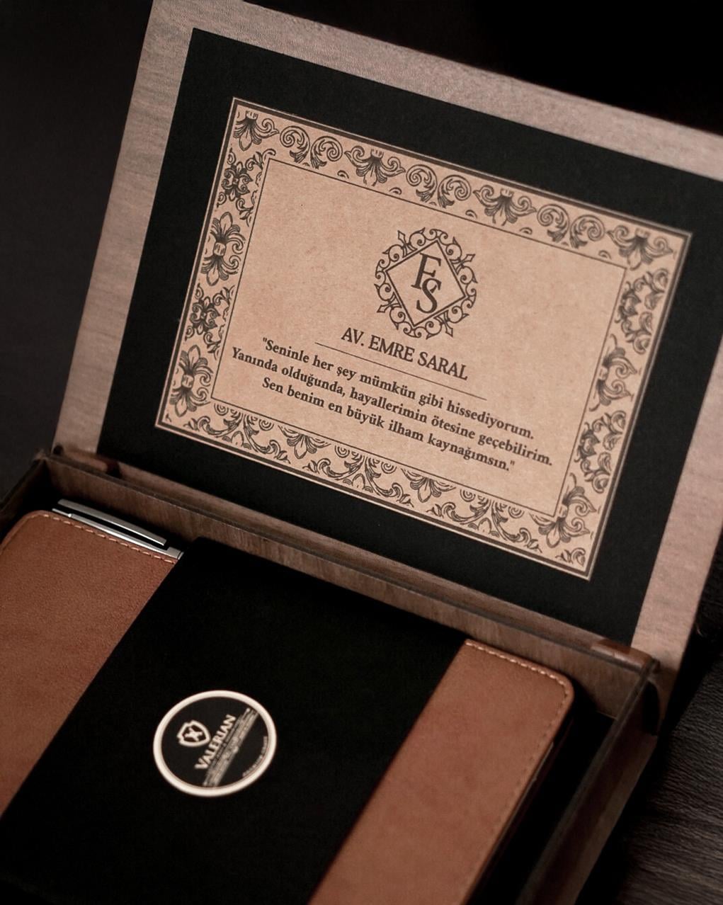 Kişiye Özel Ahşap Kutulu Defter Hediye Seti - Private Prestige Collection