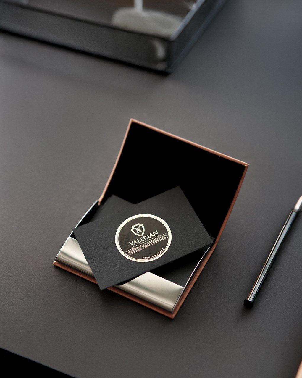 MONARCH - Kişiye Özel Metal Kartvizitlik - Executive Edition