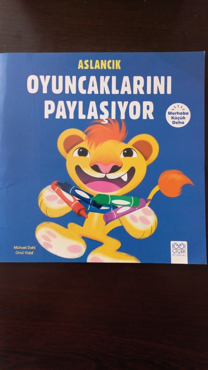 Aslancık Oyuncaklarını Paylaşıyor - (SAHAF) , Oriol Vidal , Kitap Müptelası - Sahaf , 2453328823493 ,