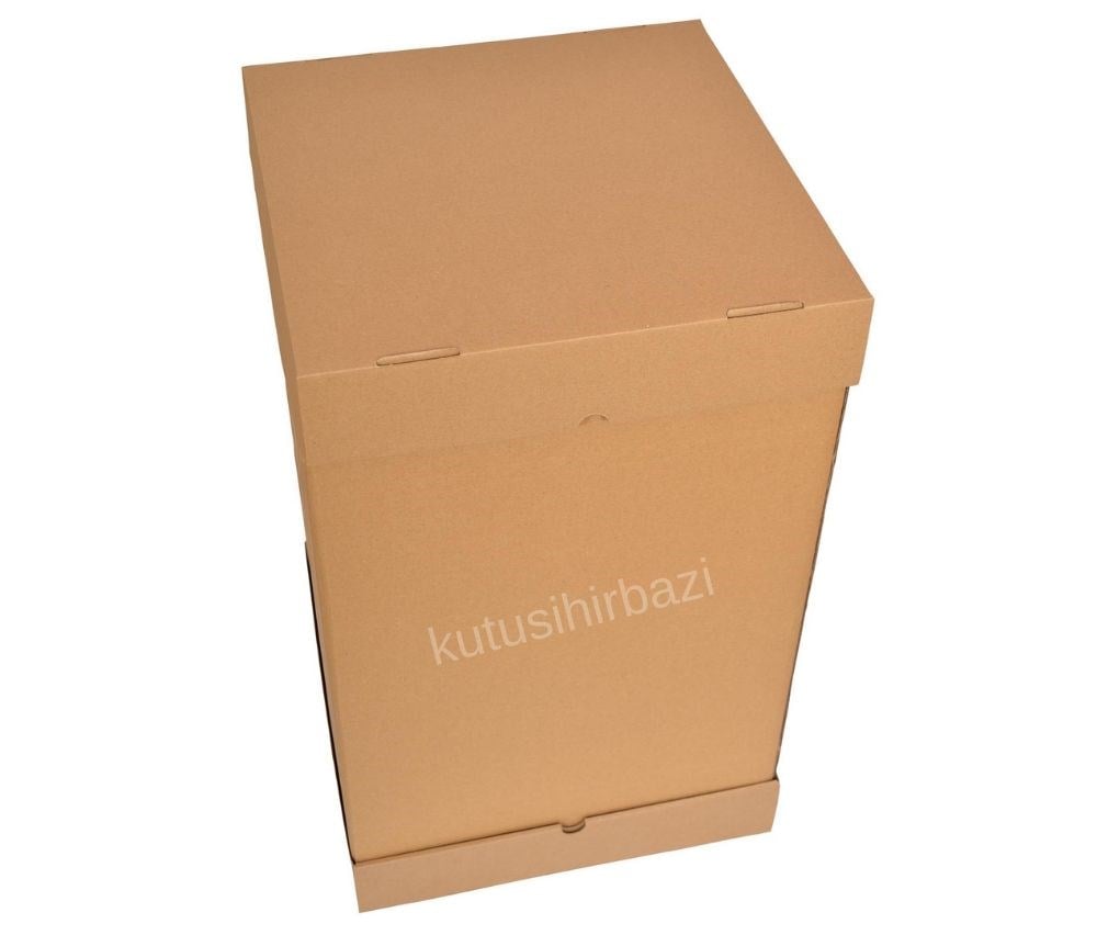 35*35*57 YÜKSELTİCİLİ PASTA KUTUSU