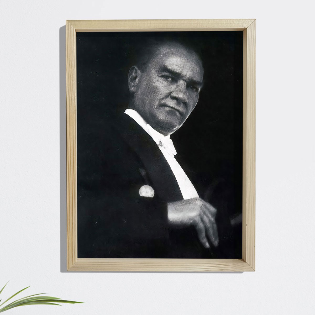 Dekor Loft Çam Ağacı Çerçeveli Atatürk Tablo 33x44 cm