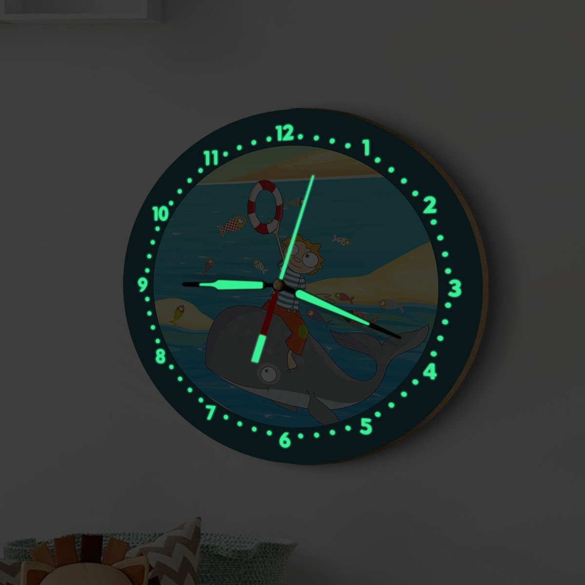 Dekor Loft Fosforlu Gece Parlayan Çocuk Odası Duvar Saati Neşeli Balina
