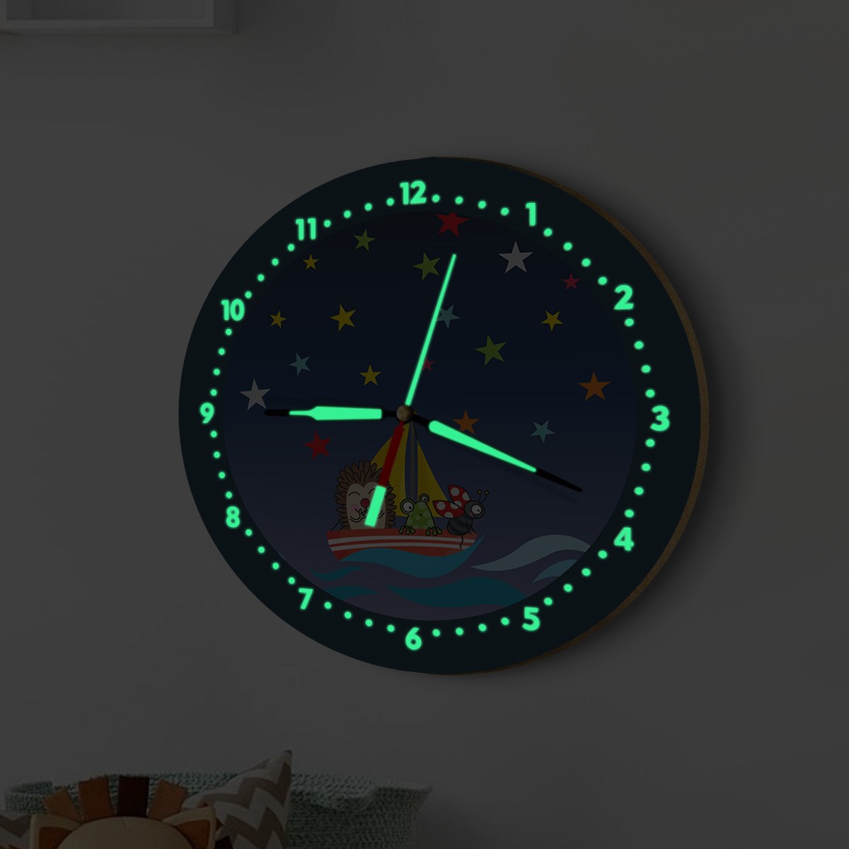 Dekor Loft Fosforlu Gece Parlayan Çocuk Odası Duvar Saati Şirin Denizciler