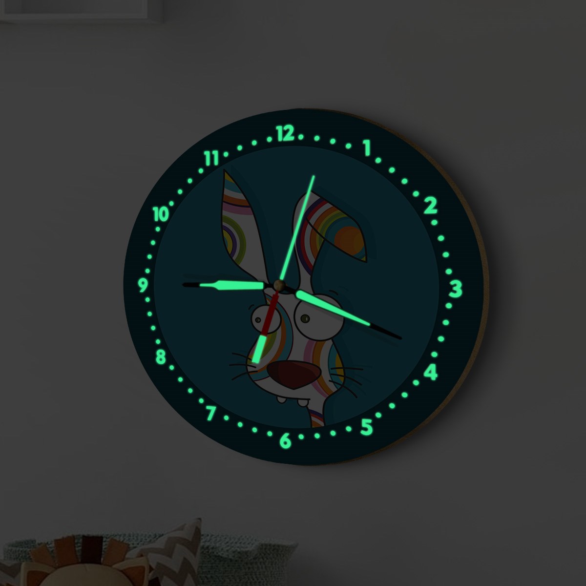 Dekor Loft Fosforlu Gece Parlayan Çocuk Odası Duvar Saati Tavşan
