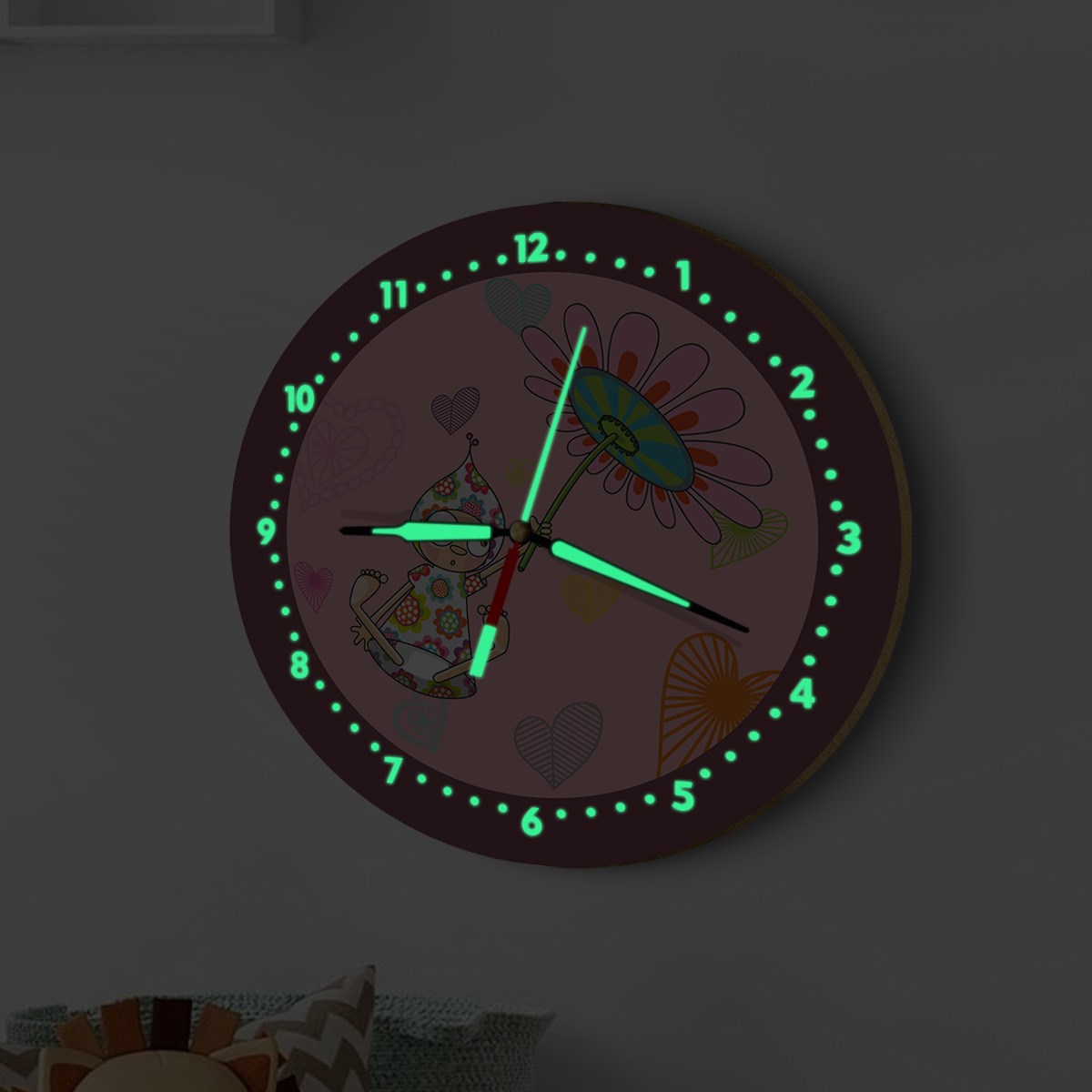 Dekor Loft Fosforlu Gece Parlayan Çocuk Odası Duvar Saati Çiçekli Ceren Bebek