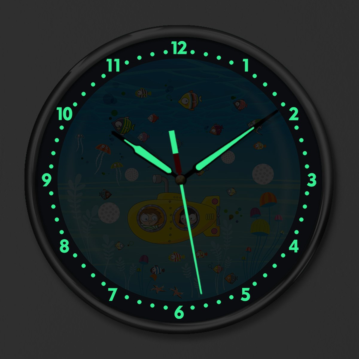 Dekor Loft Kırılmaz Cam Fosforlu Gece Parlayan Premium Çocuk Odası Duvar Saati Denizaltı