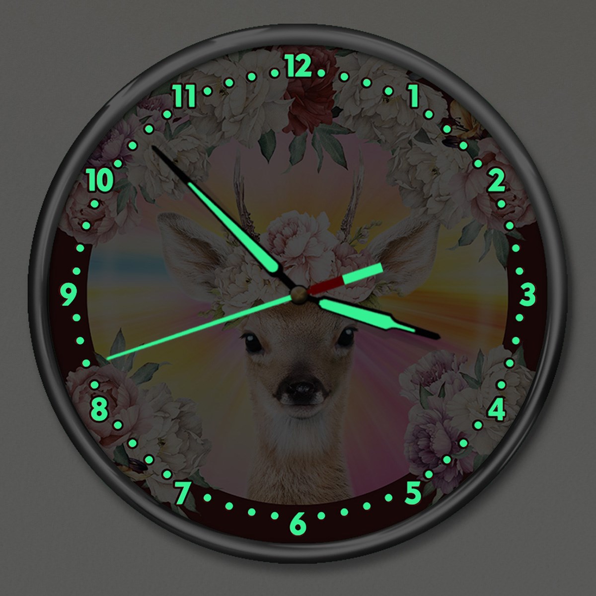 Dekor Loft Kırılmaz Cam Premium Gece Parlayan Çiçekli Ceylan  Çocuk Odası Duvar Saati