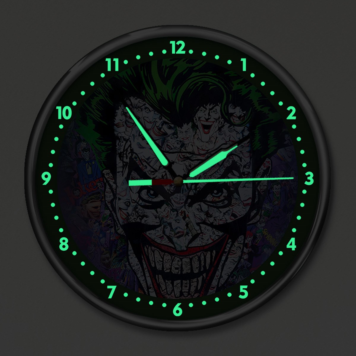 Dekor Loft Premium Gece Parlayan Joker  Çocuk Odası Duvar Saati