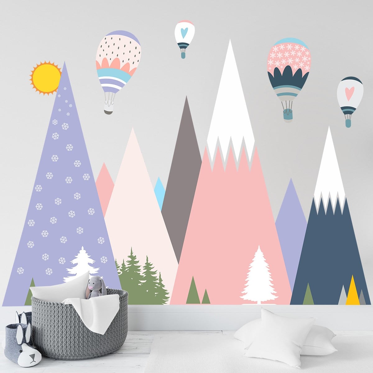 Dekor Loft Renkli Dağlar ve Uçan Balon Çocuk Odası Sticker CS-413