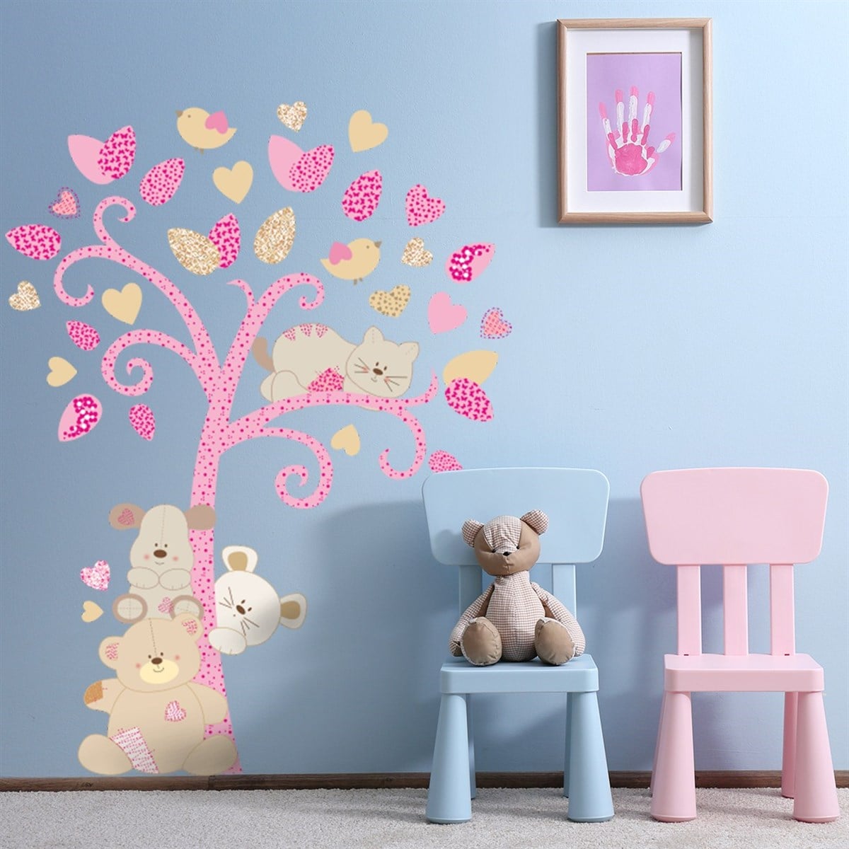 DekorLoft Ayıcık ve Arkadaşları Ağaçta Çocuk Odası Duvar Sticker CS-110  Pembe