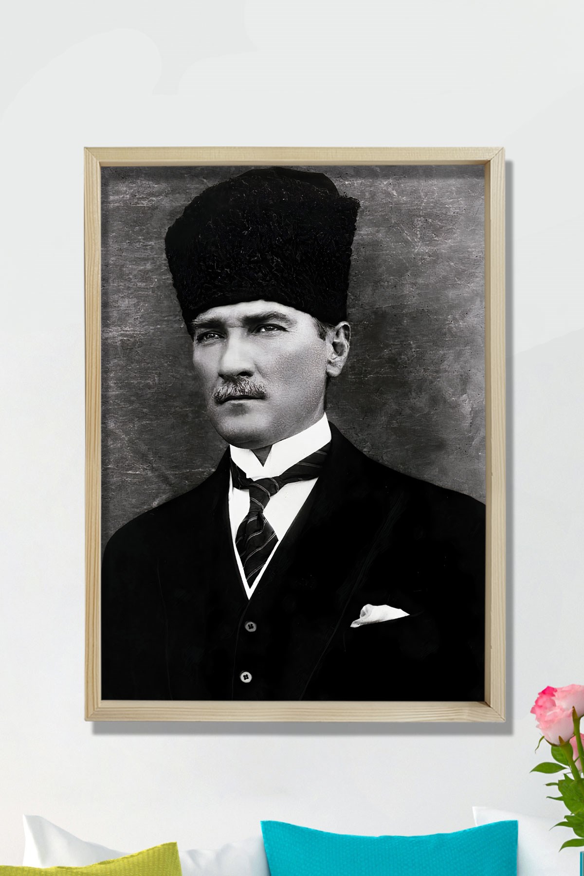 Doğal Çam Ağacı Çerçeveli Atatürk Tablo