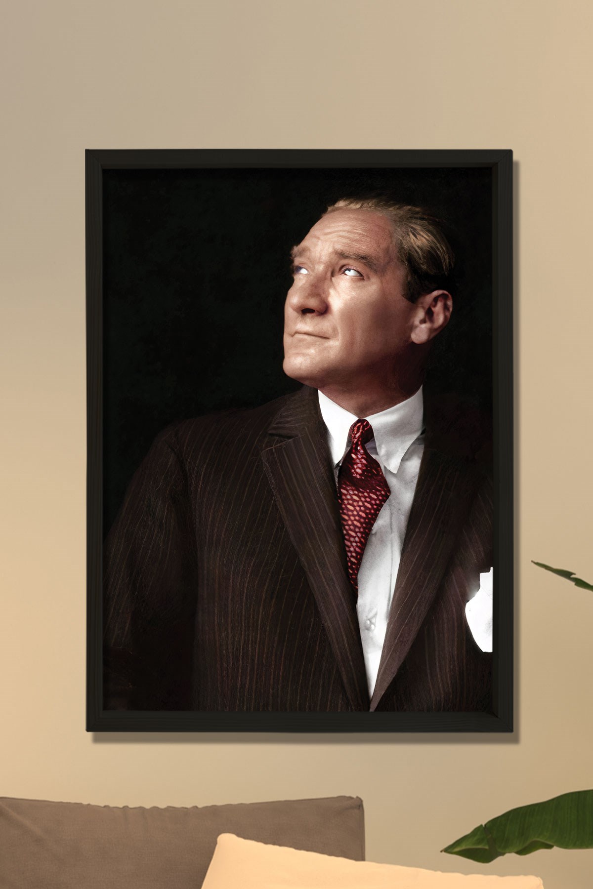 Doğal Çam Ağacı Çerçeveli Atatürk Tablo