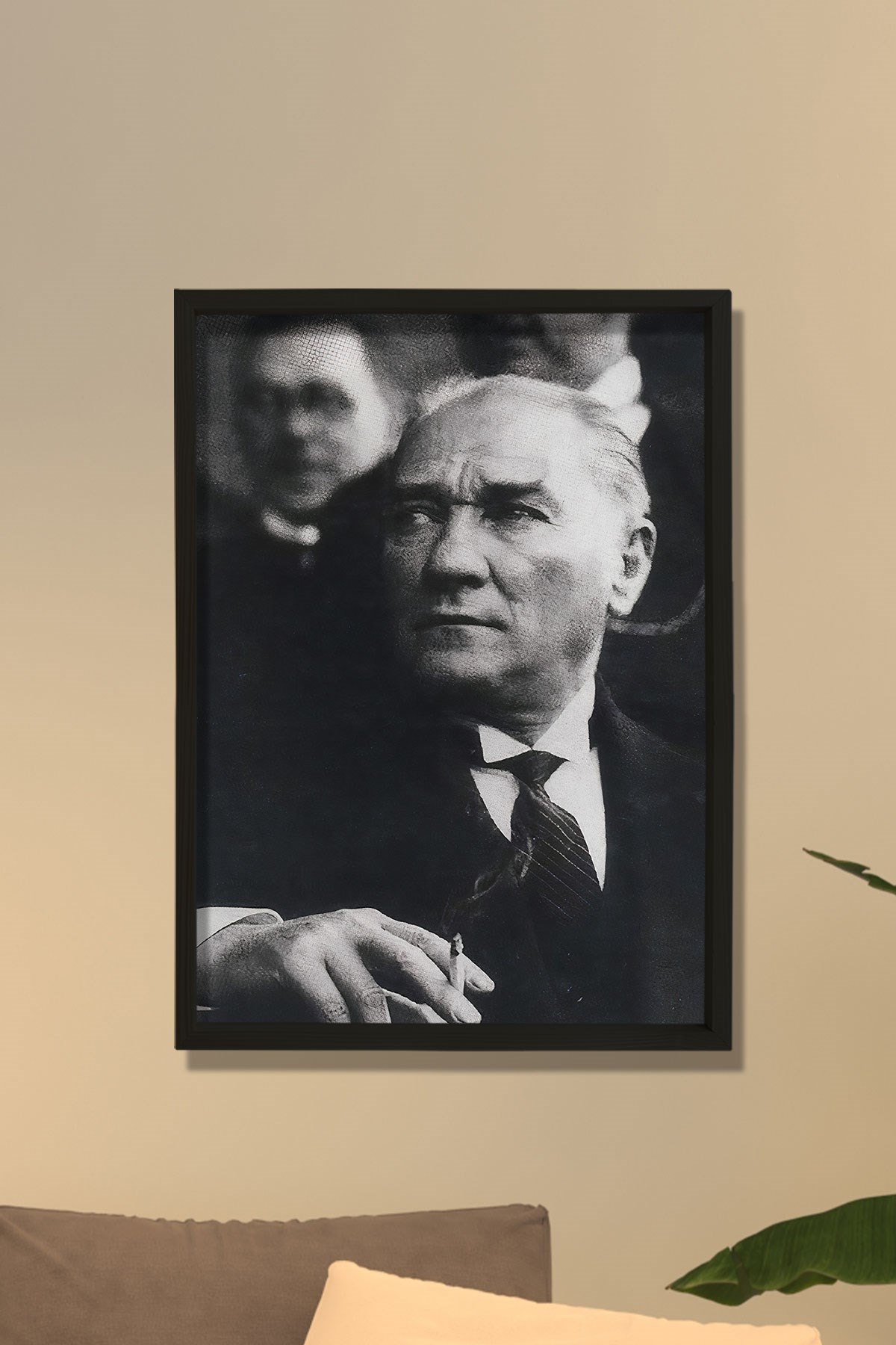 Doğal Çam Ağacı Çerçeveli Atatürk Tablo