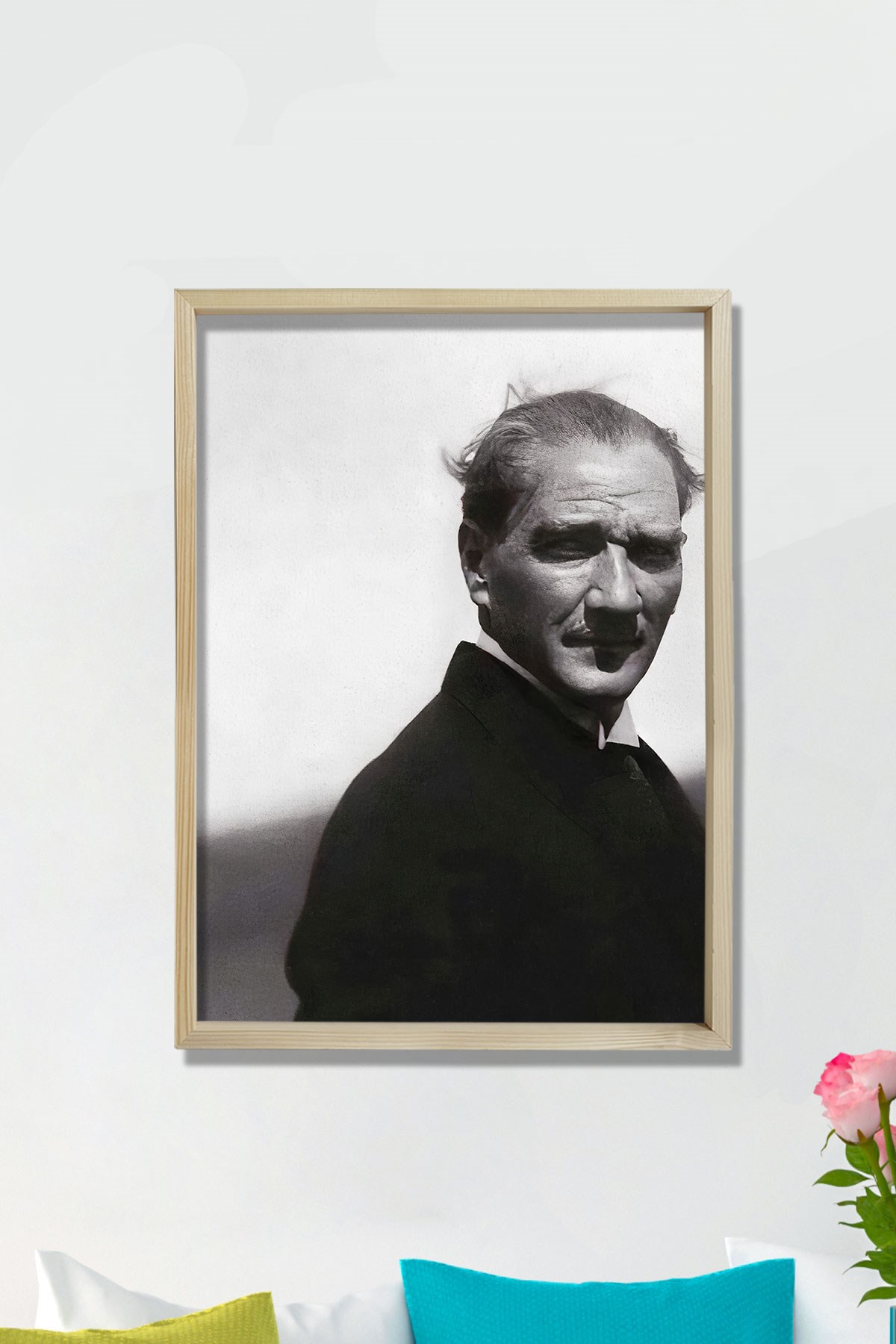 Doğal Çam Ağacı Çerçeveli Atatürk Tablo