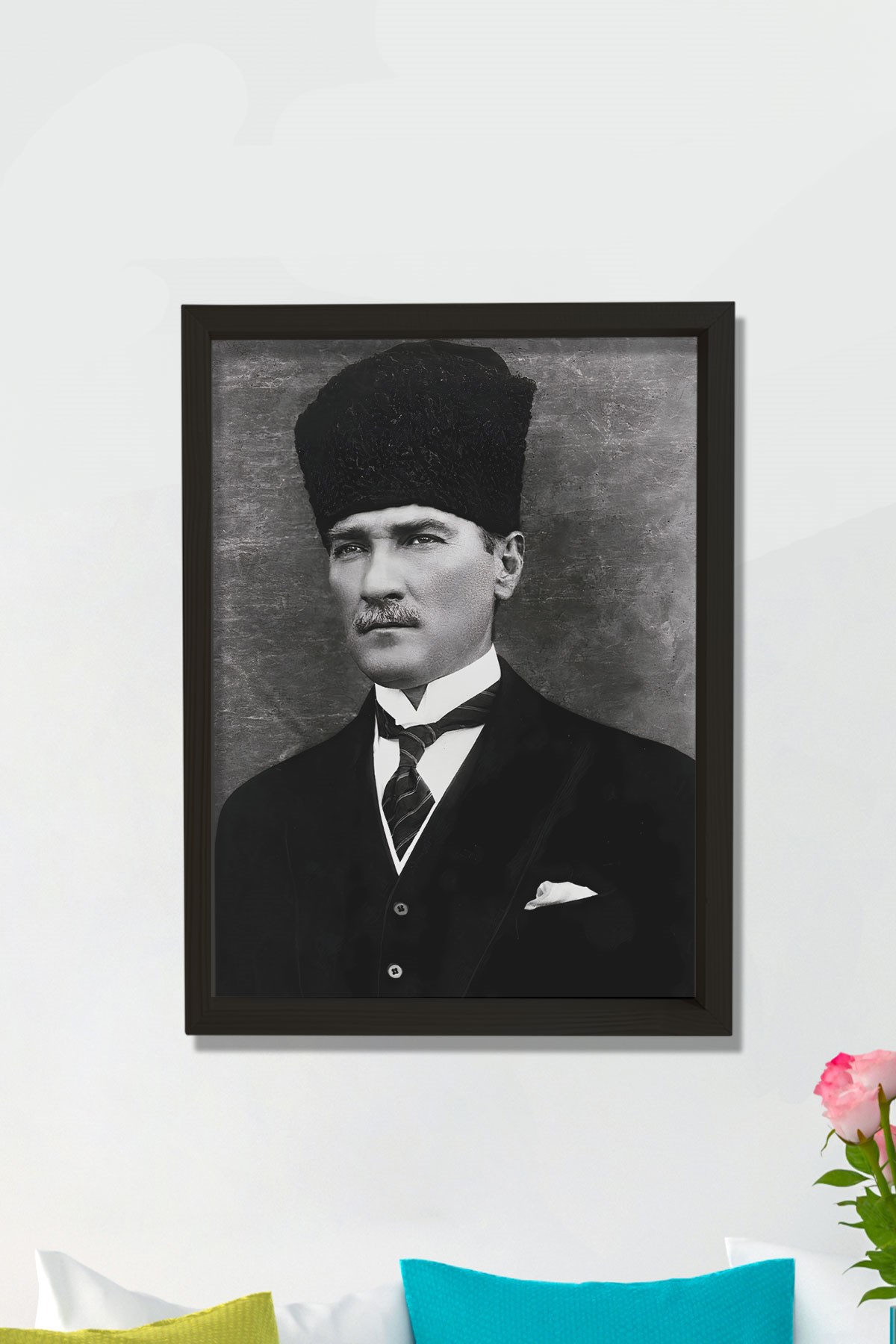 Doğal Çam Ağacı Çerçeveli Atatürk Tablo