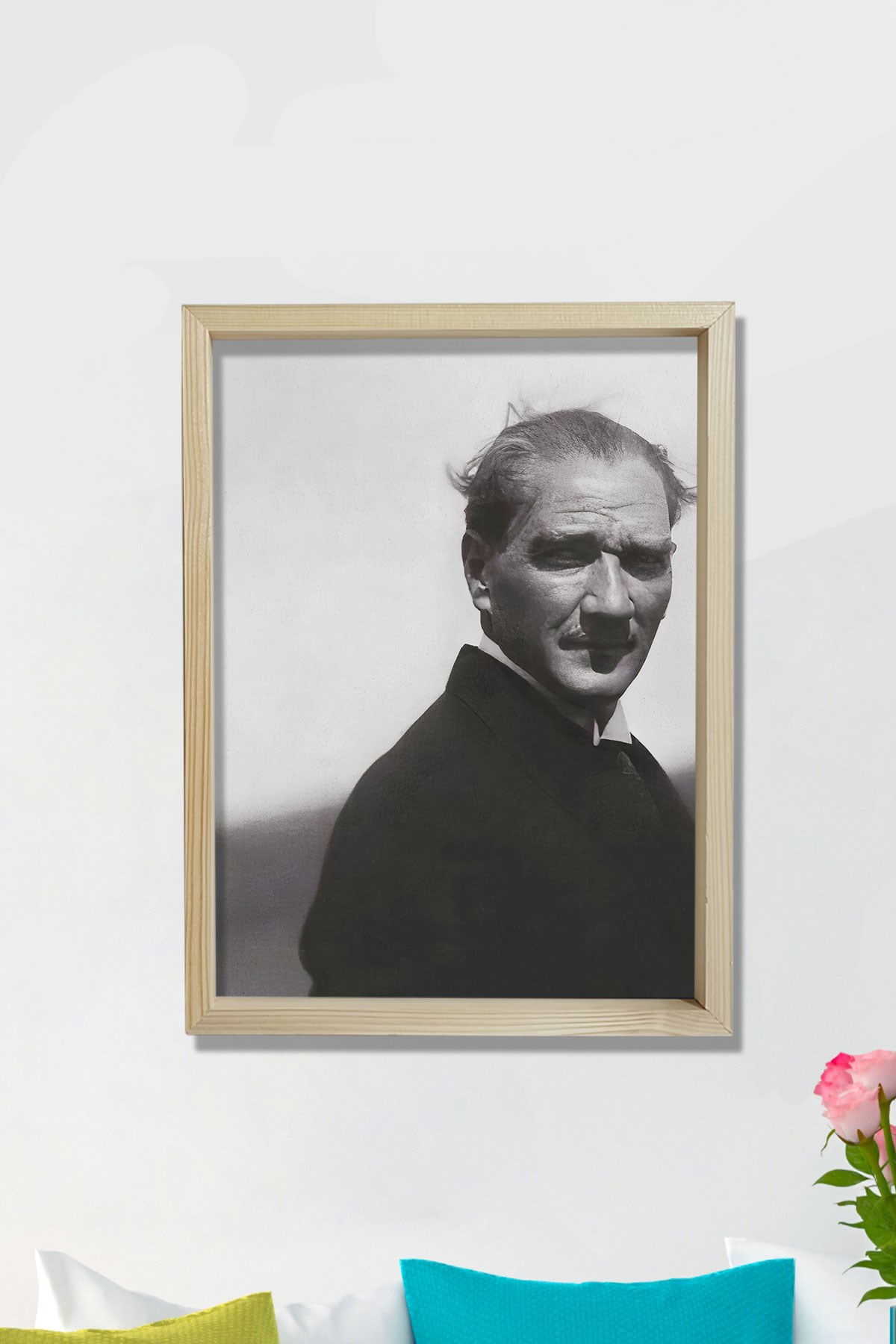 Doğal Çam Ağacı Çerçeveli Atatürk Tablo
