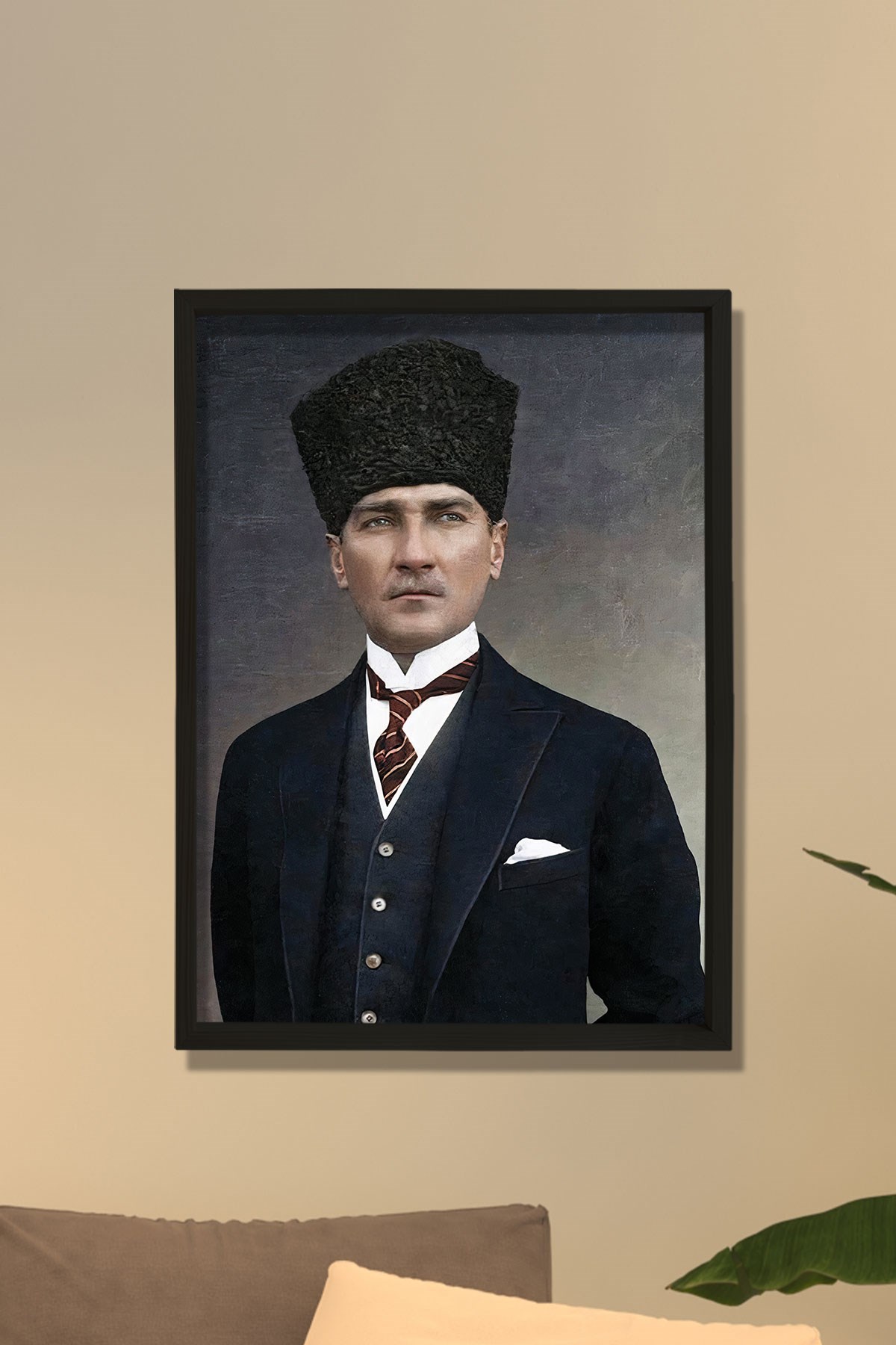 Doğal Çam Ağacı Çerçeveli Atatürk Tablo