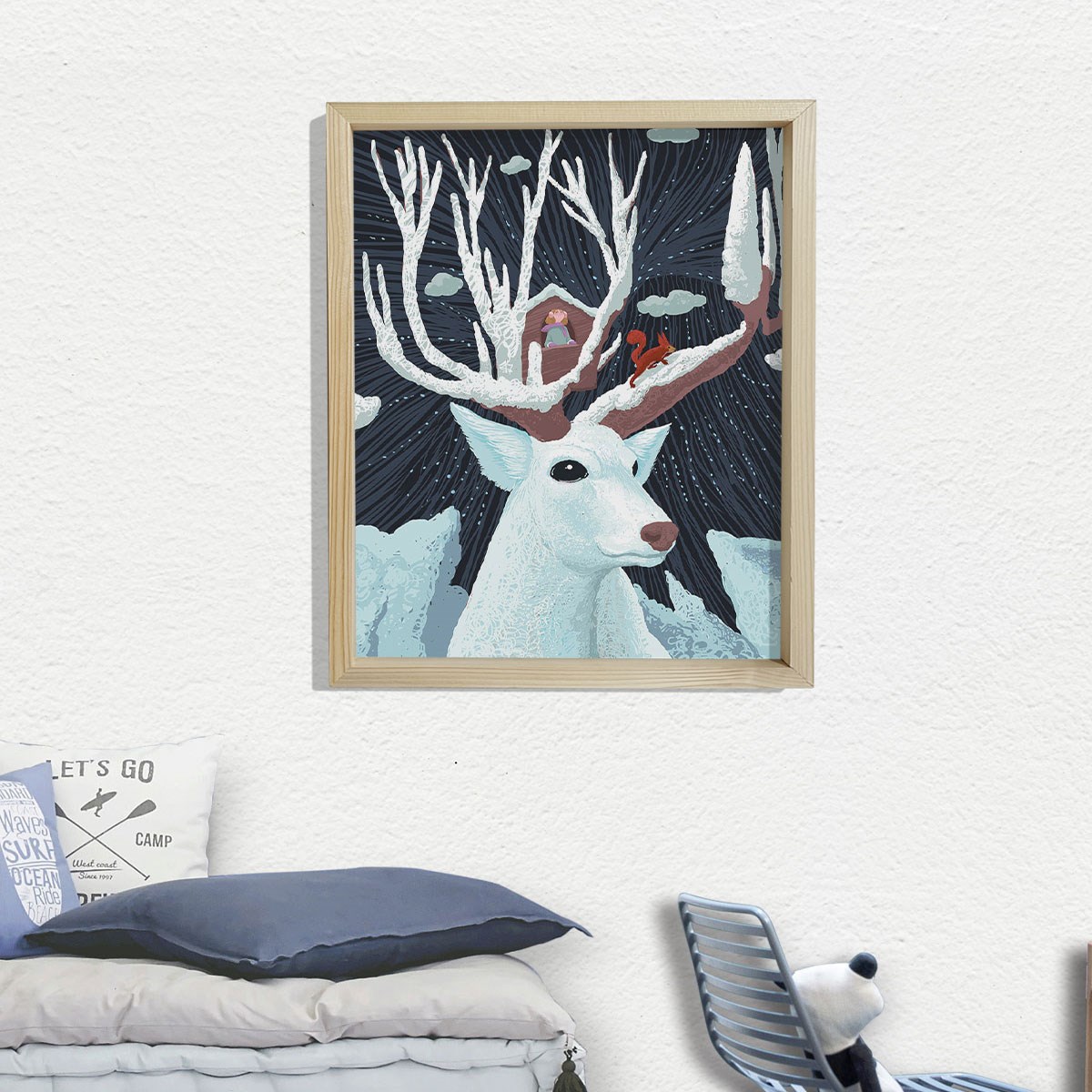 Doğal Çam Çerçeveli Bebek ve Çocuk Odası Duvar Tablosu Karlı Geyik