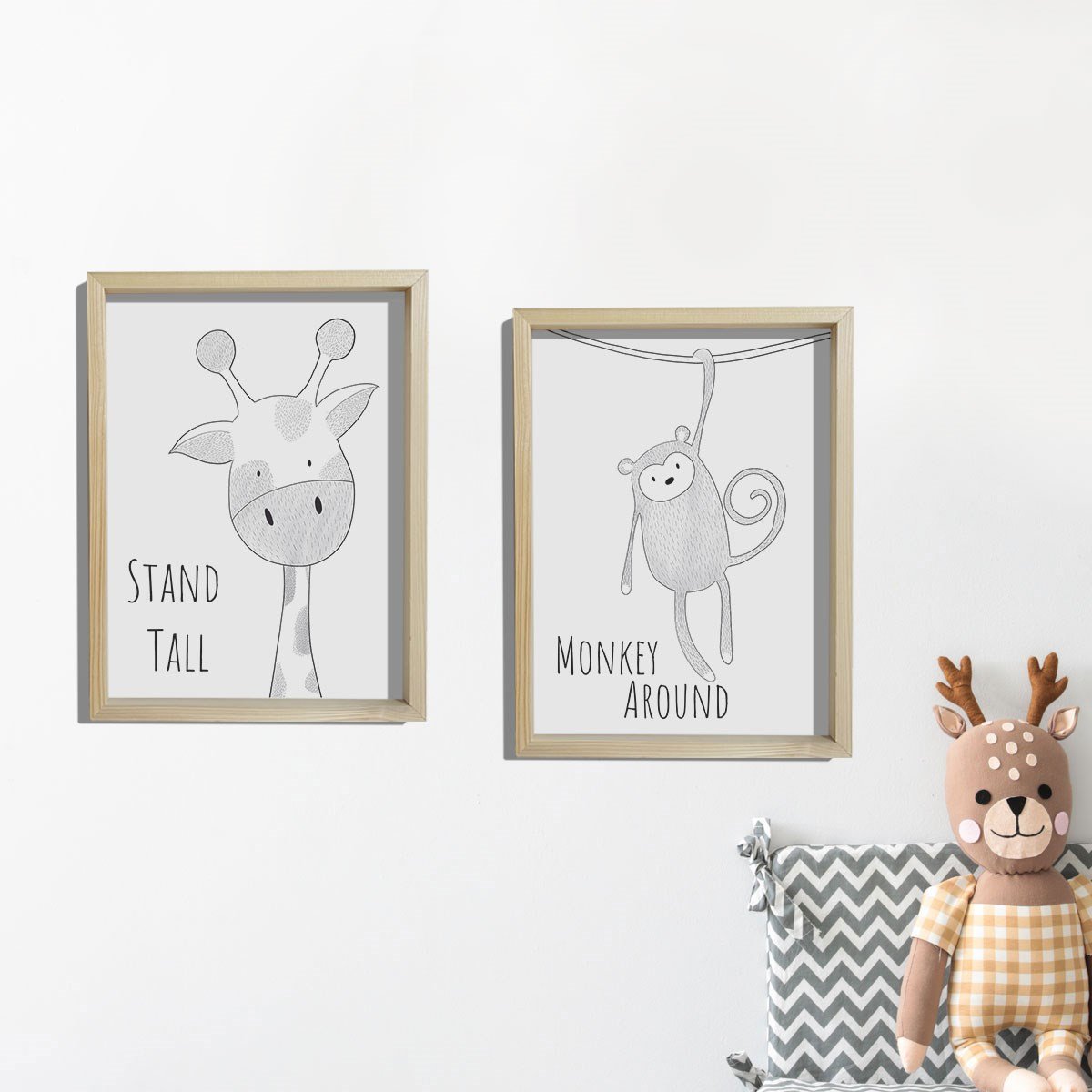 Doğal Çam Çerçeveli Bebek ve Çocuk Odası Duvar Tablosu Zürafa ve Maymun