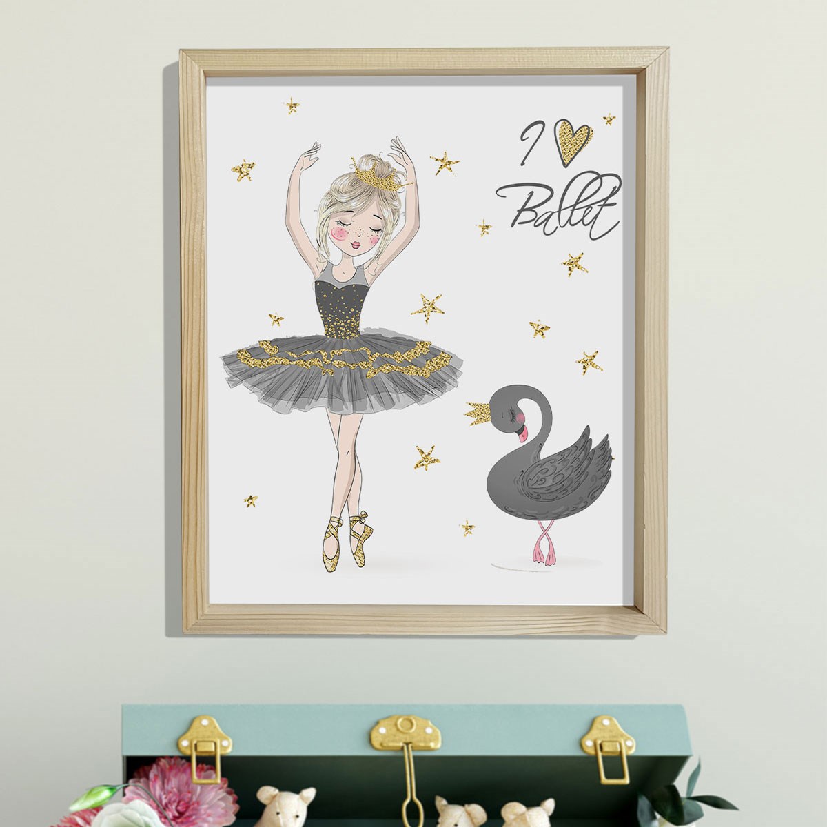 Doğal Çam Çerçeveli Bebek ve Çocuk Odası Duvar Tablosu Balerin ve Kuğu