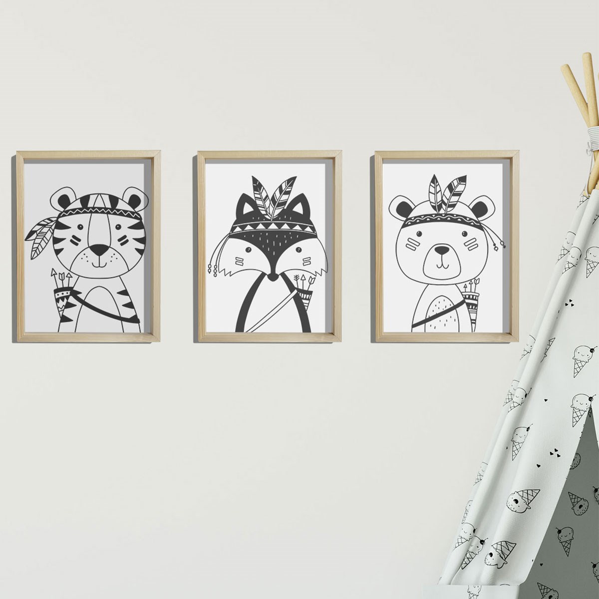 Doğal Çam Çerçeveli Bebek ve Çocuk Odası Duvar Tablosu Kızılderili Arkadaşlar