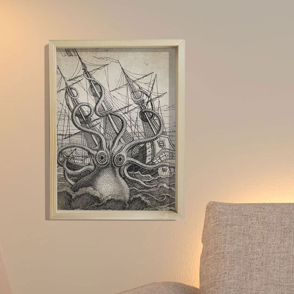 Doğal Çam Çerçeveli Duvar Tablosu Antik Kraken ve Gemi