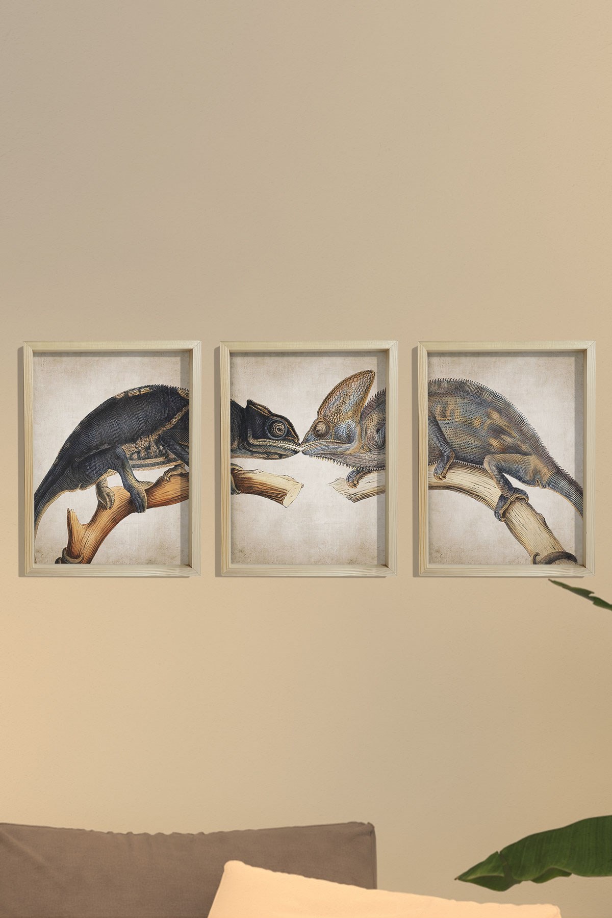 Doğal Çam Çerçeveli Duvar Tablosu Antik Bukalemun Öpüşme