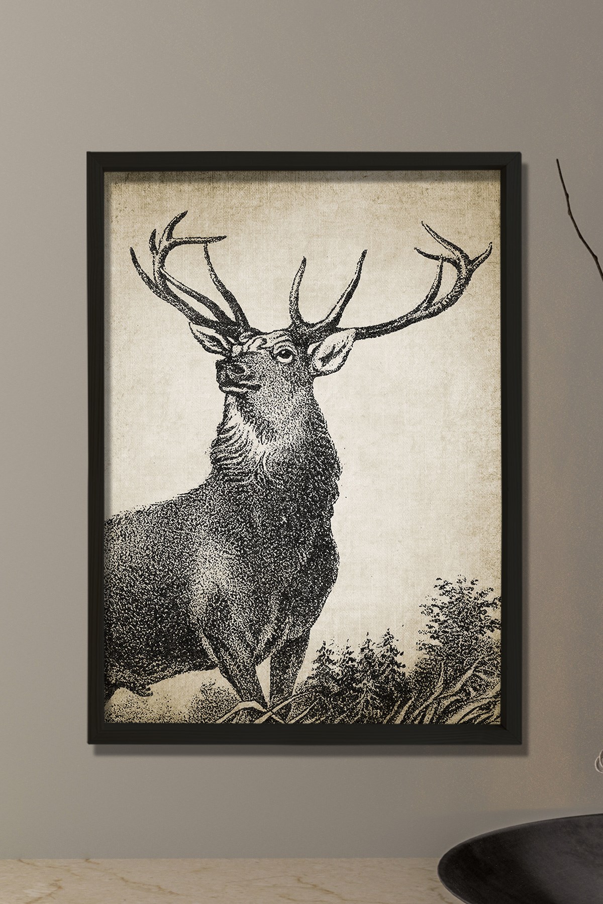Doğal Çam Çerçeveli Duvar Tablosu Geyik Kurşun Kalem Çizimi