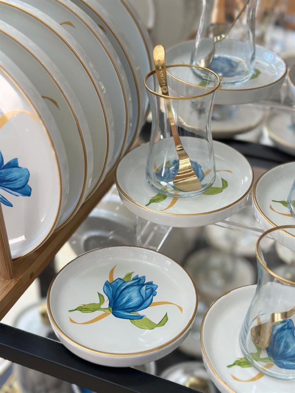 18 Parça Modern Tiore Blu Pasta Çay Saati Seti
