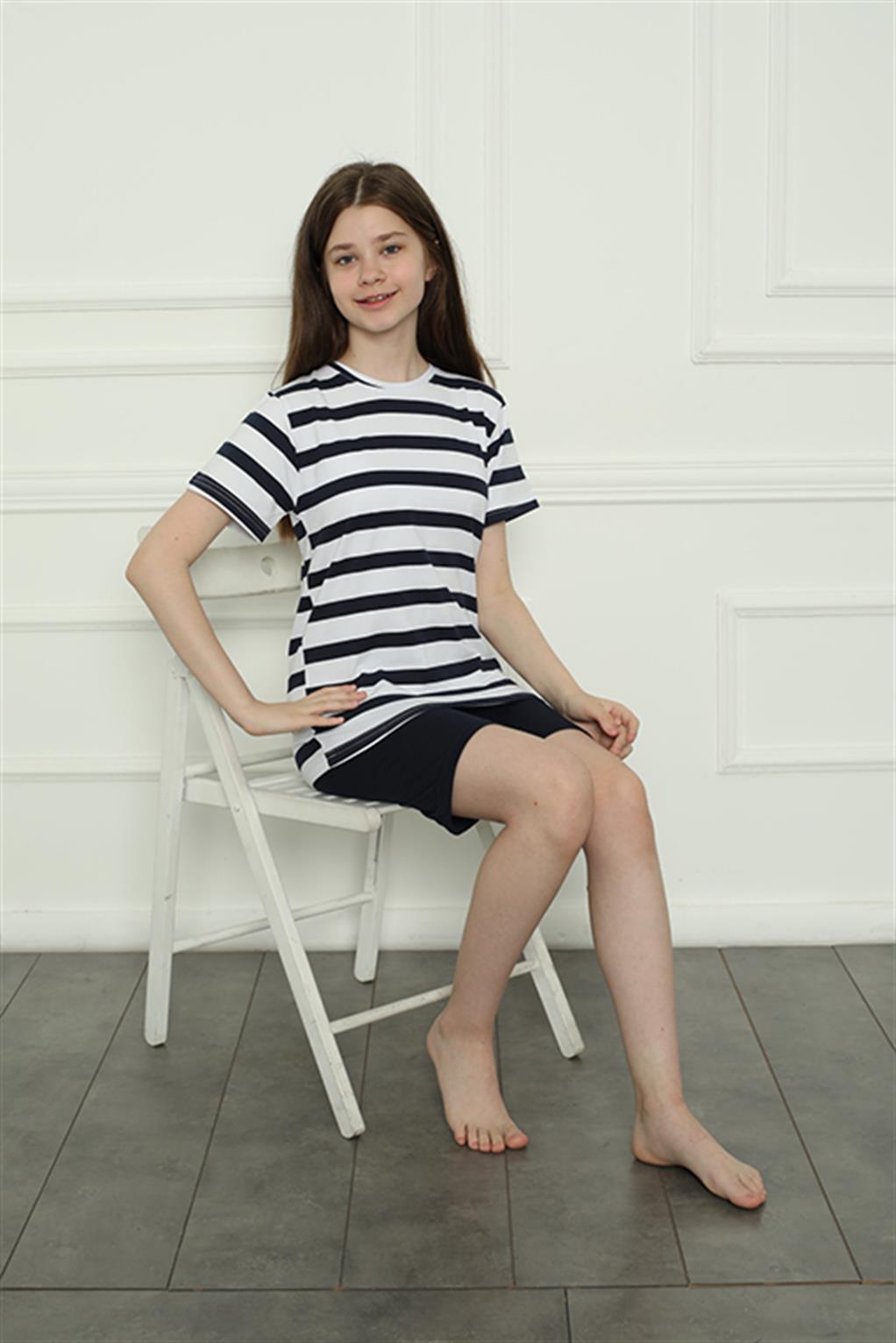 Akbeniz Aile Penye Şortlu Pijama Takım (anne - kız ) 50116 Ayrı Ayrı Satılır . Fiyatları Farklıdır