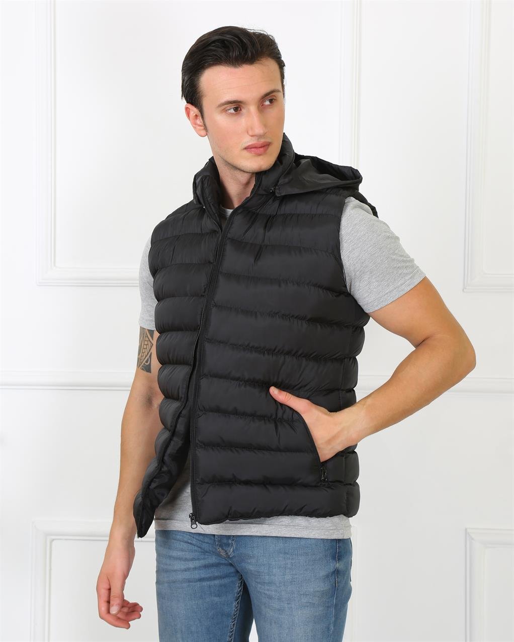 Akbeniz Erkek Kapşonlu Siyah Şişme Yelek 75100