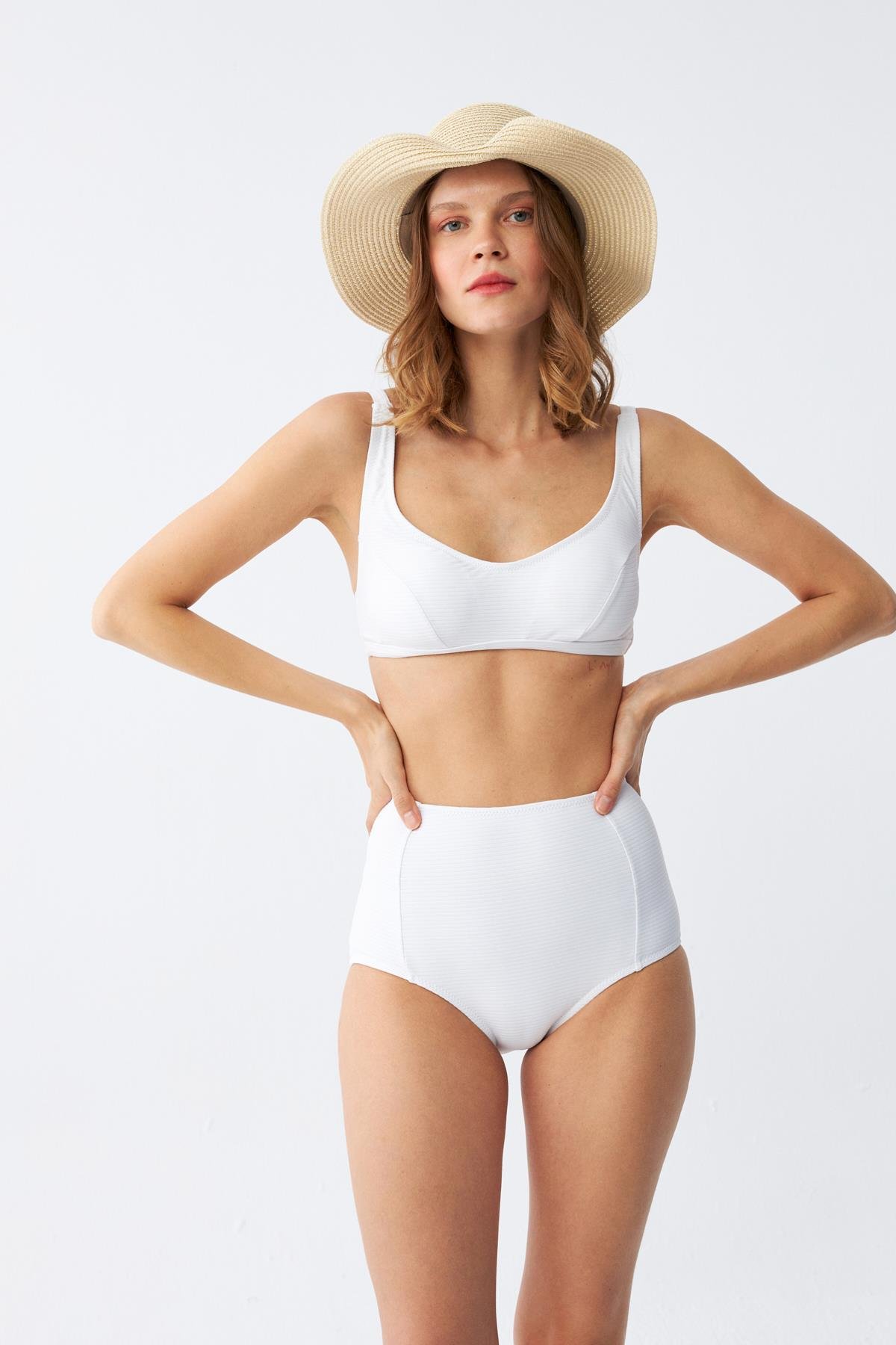 Akbeniz Kadın Beyaz Pedli Yüksek Bel Bikini Takımı