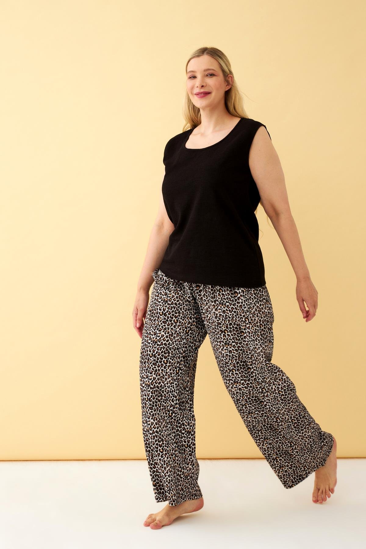 Akbeniz Kadın Büyük Beden Leopar Desenli Bürümcük Kumaş Rahat Tek Alt