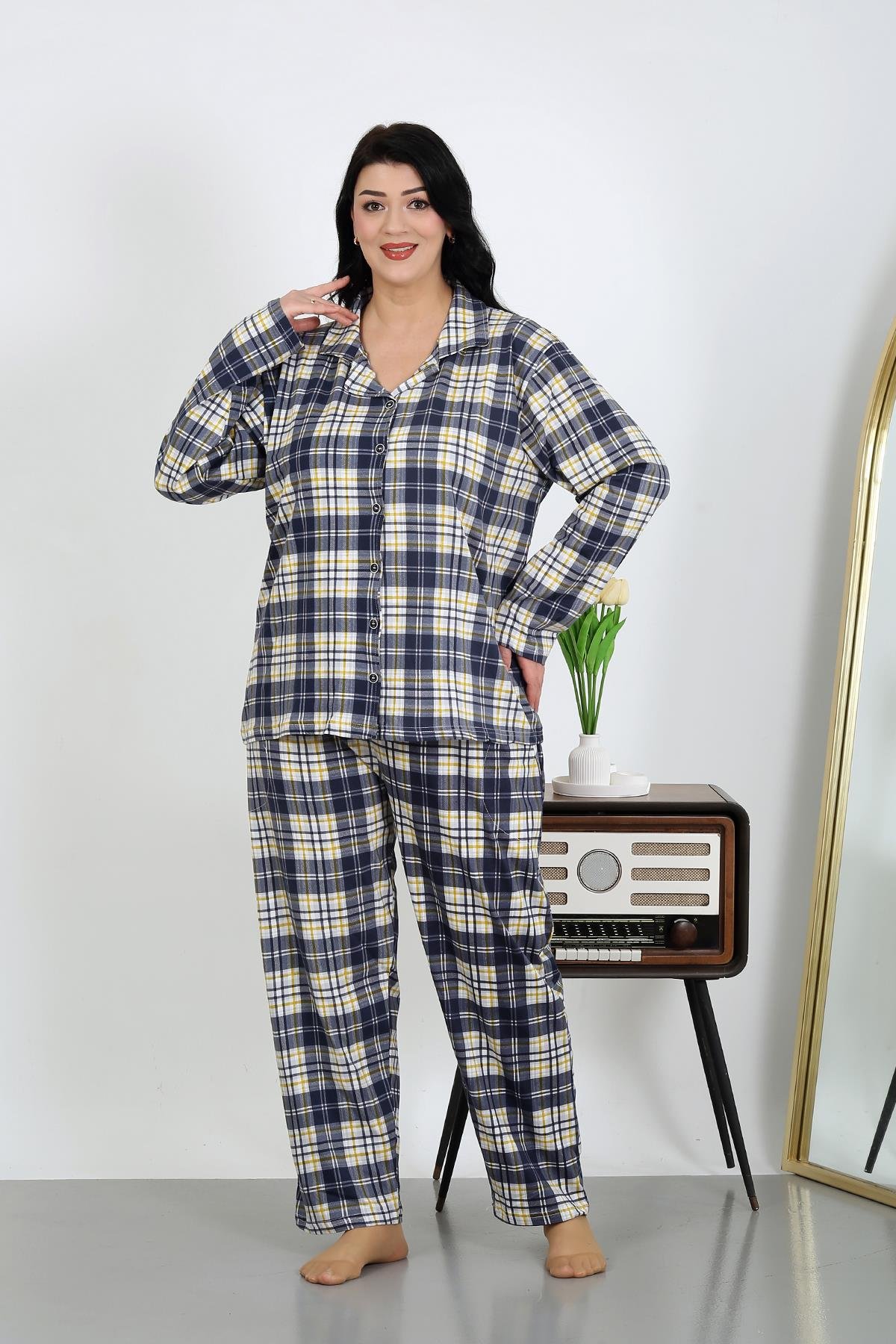 Akbeniz Kadın Büyük Beden Pamuklu Cepli Düğmeli Lacivert Pijama Takım 202504